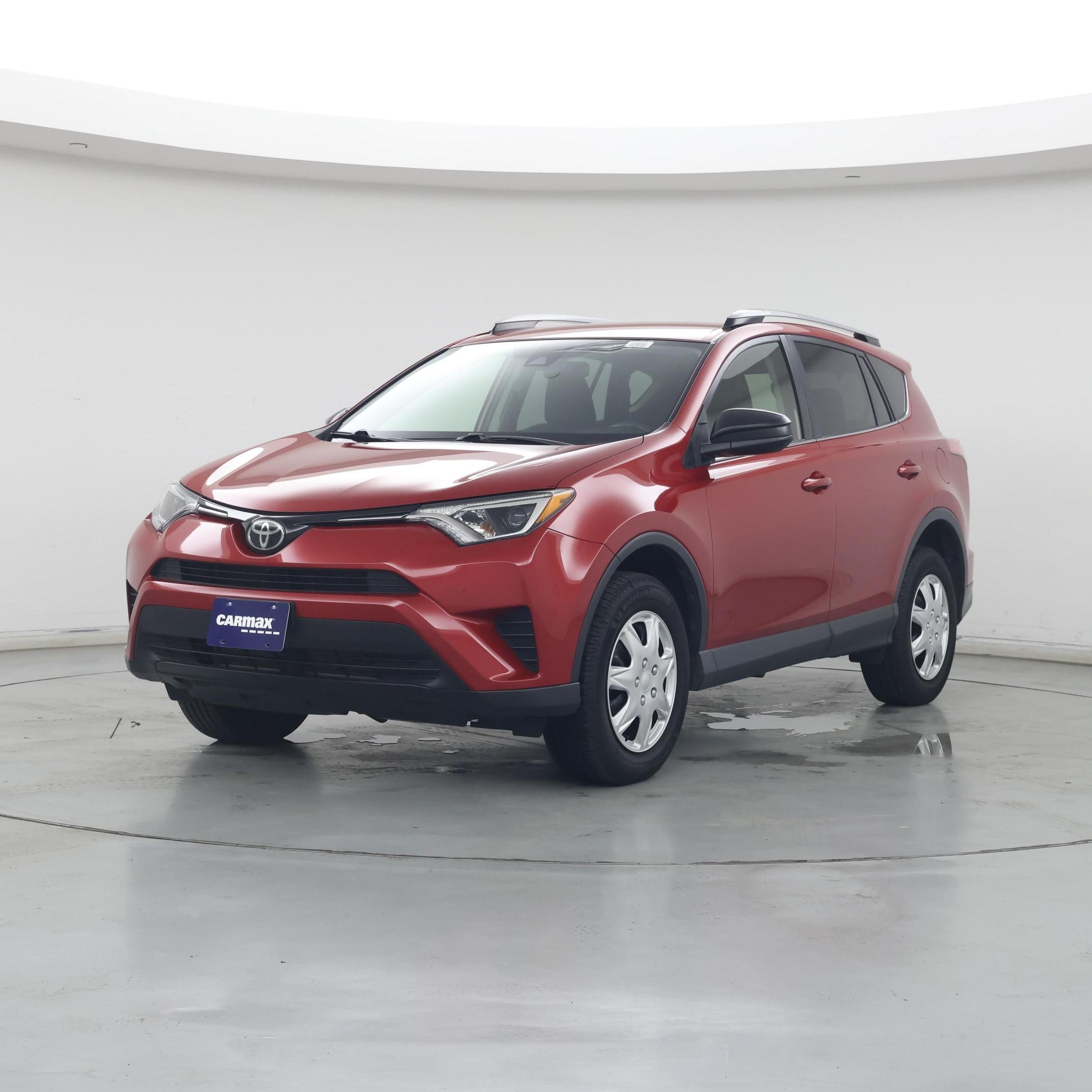 Thumbnail: 2017 Toyota RAV4 - 4