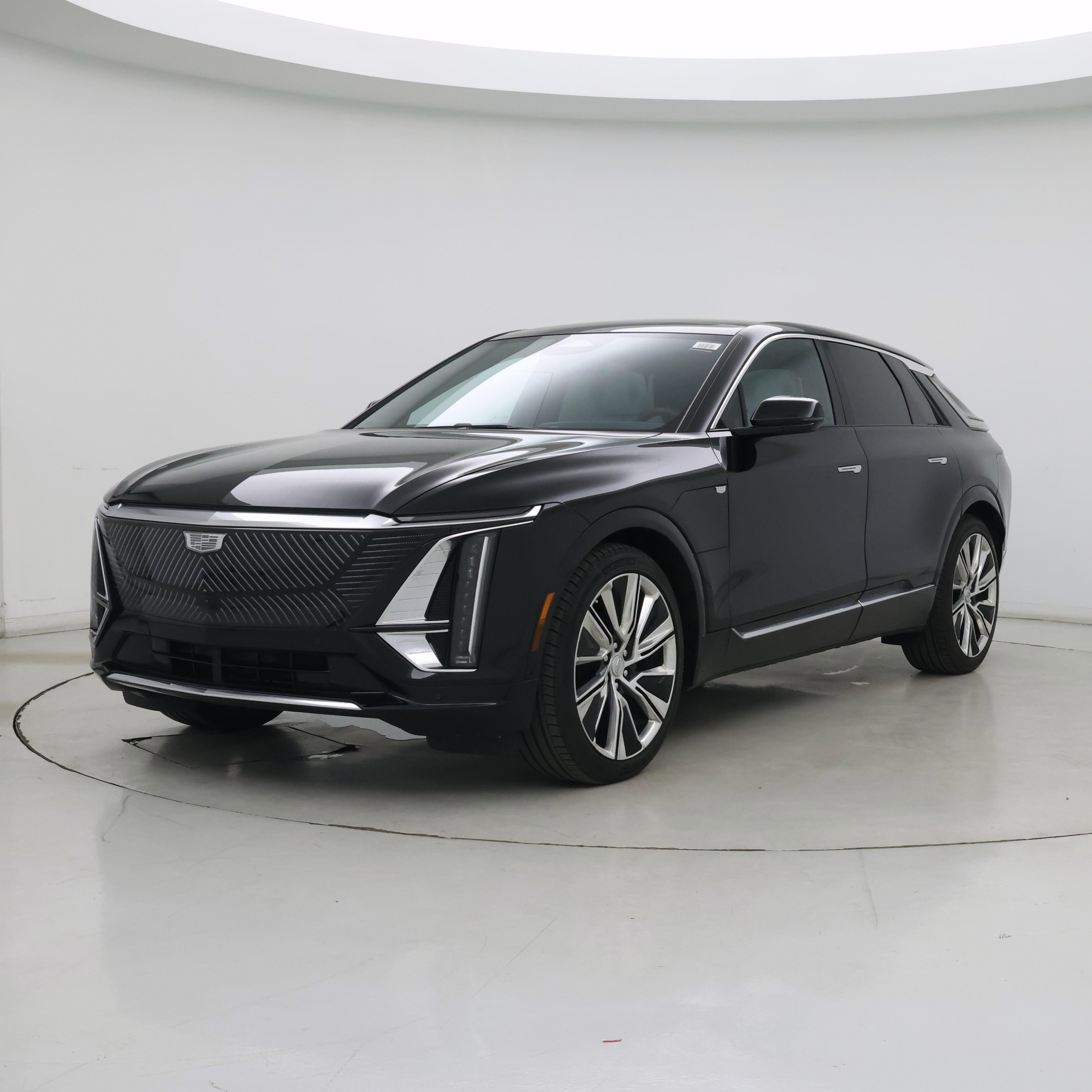 Thumbnail: 2024 Cadillac Lyriq - 4