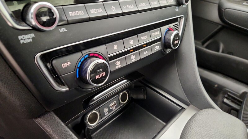 2019 Kia Optima S 16