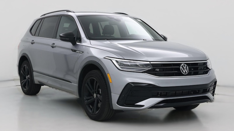 2023 Volkswagen Tiguan SE R-Line Black Hero Image