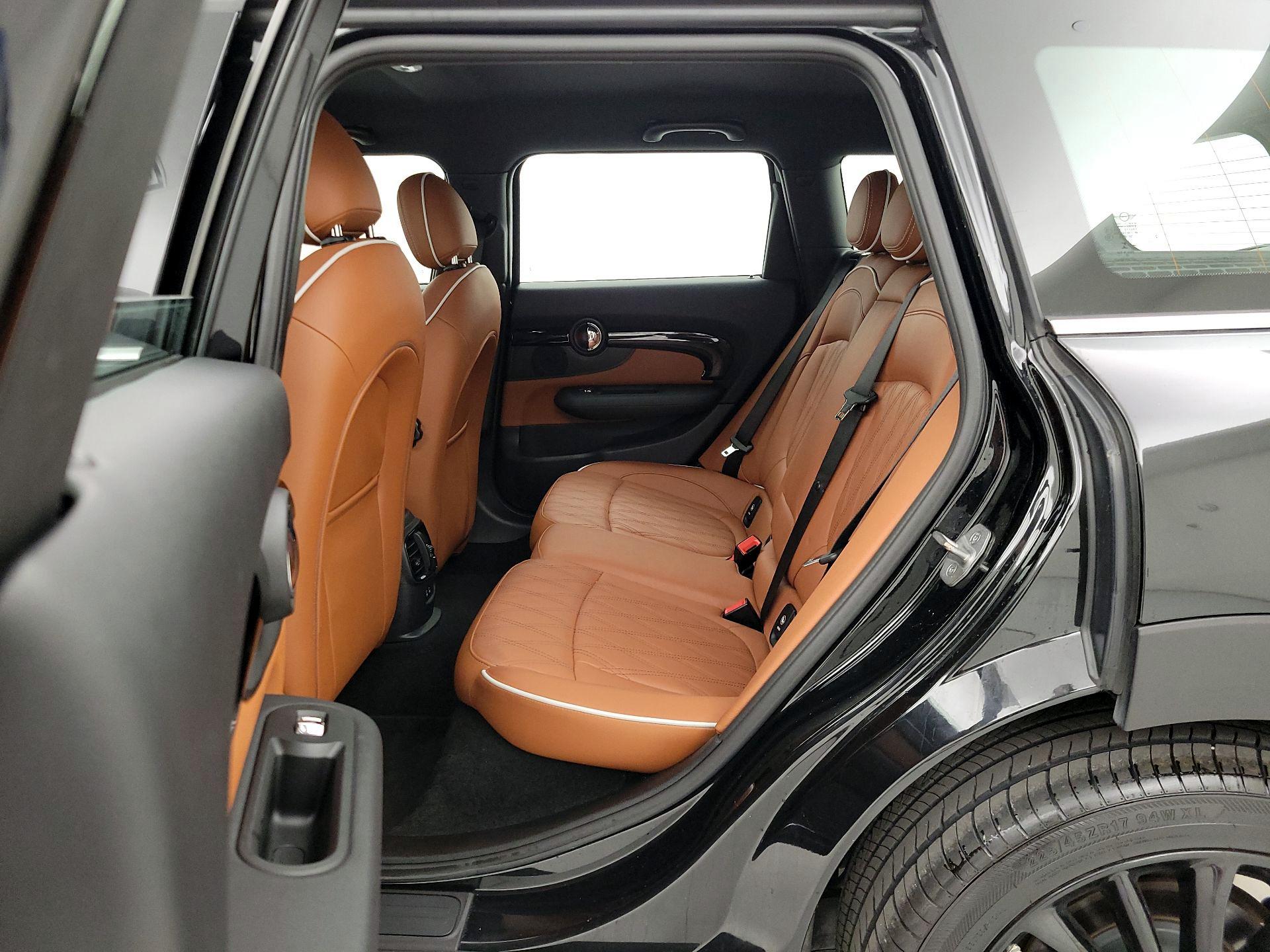 Thumbnail: 2023 MINI Cooper Clubman - 20