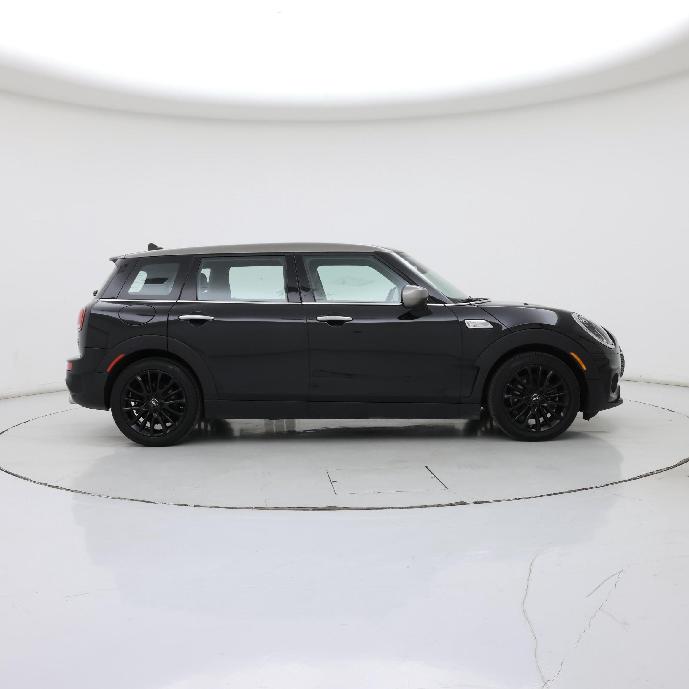 Thumbnail: 2023 MINI Cooper Clubman - 7