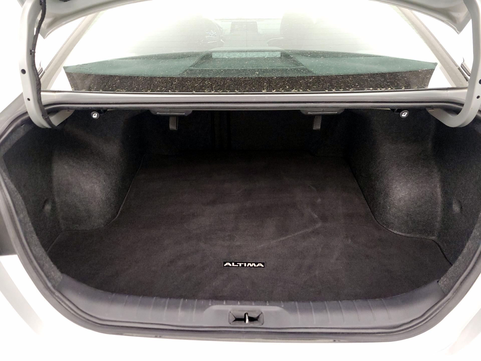 Thumbnail: 2023 Nissan Altima - 20