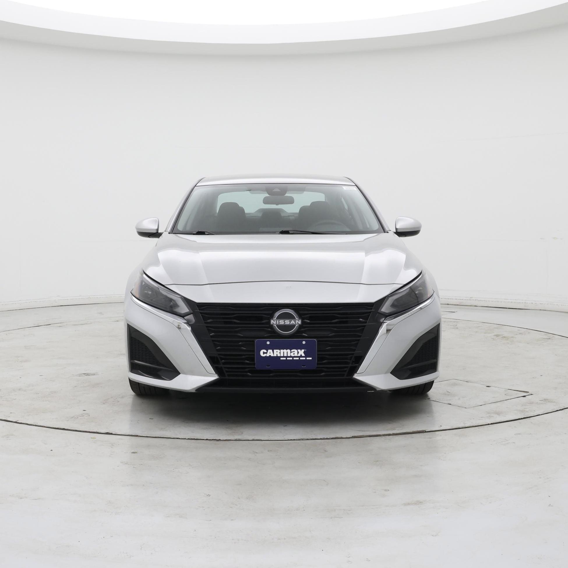 Thumbnail: 2023 Nissan Altima - 5