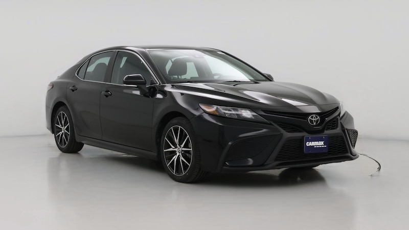 2023 Toyota Camry SE Hero Image