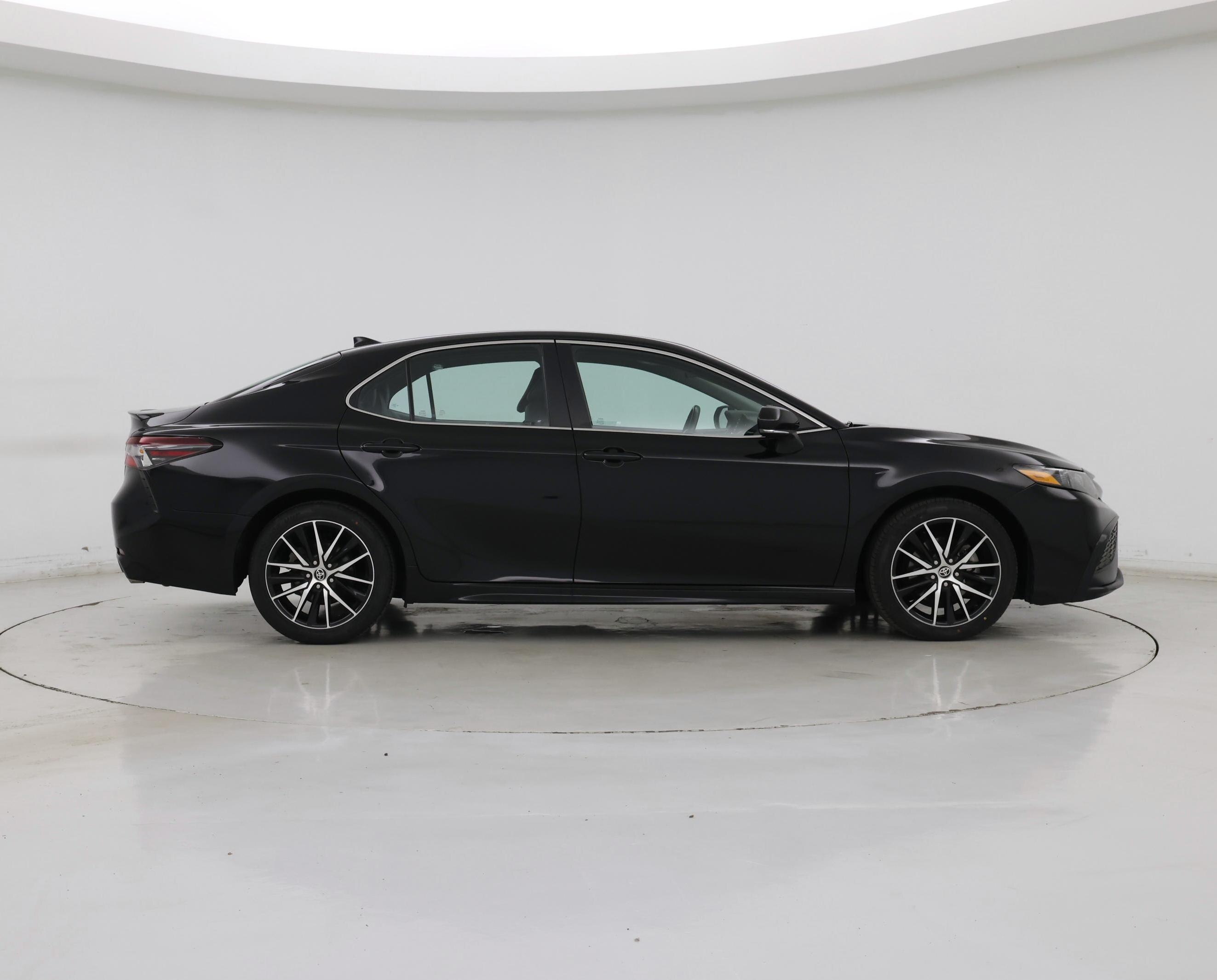 Thumbnail: 2023 Toyota Camry - 7