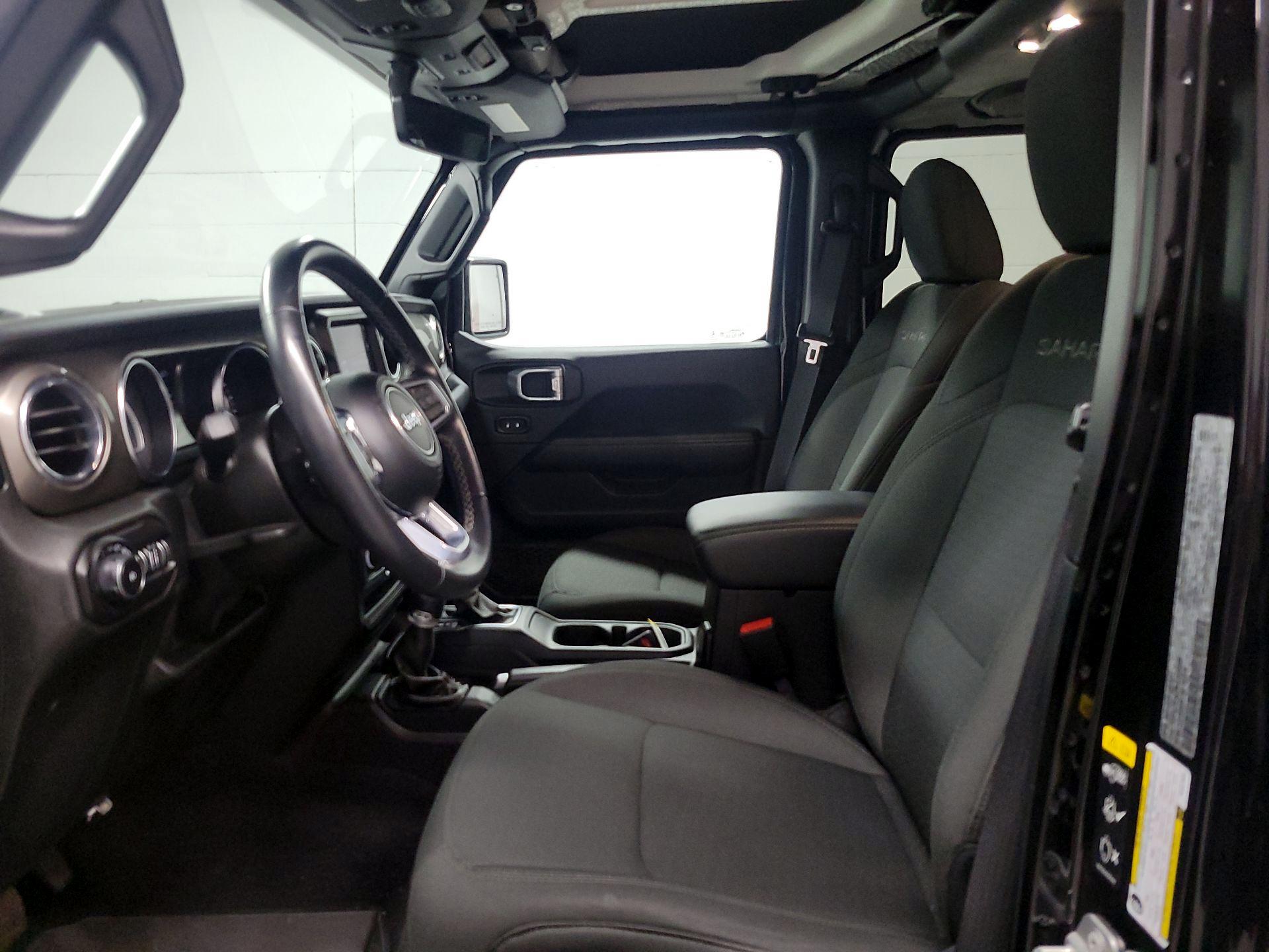 Thumbnail: 2021 Jeep Wrangler - 11