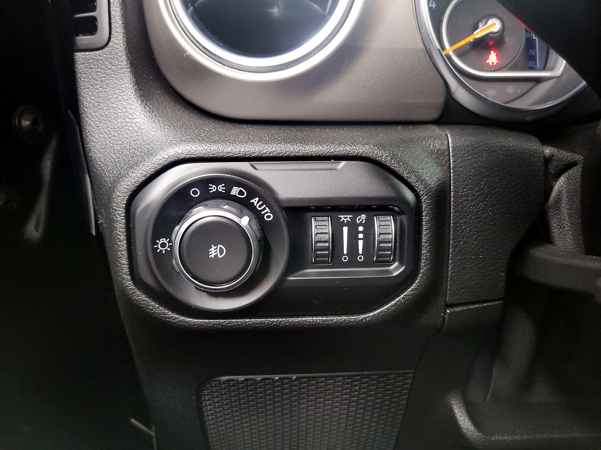 Thumbnail: 2021 Jeep Wrangler - 13
