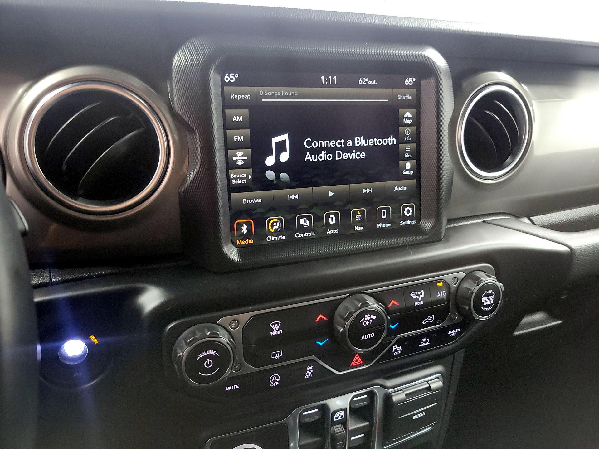 Thumbnail: 2021 Jeep Wrangler - 15