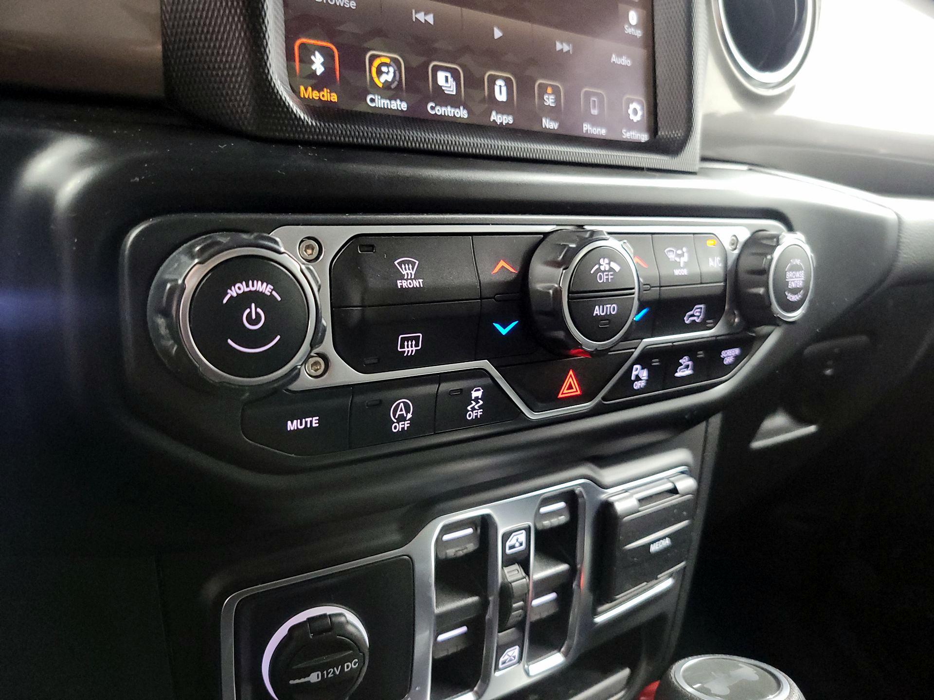 Thumbnail: 2021 Jeep Wrangler - 16