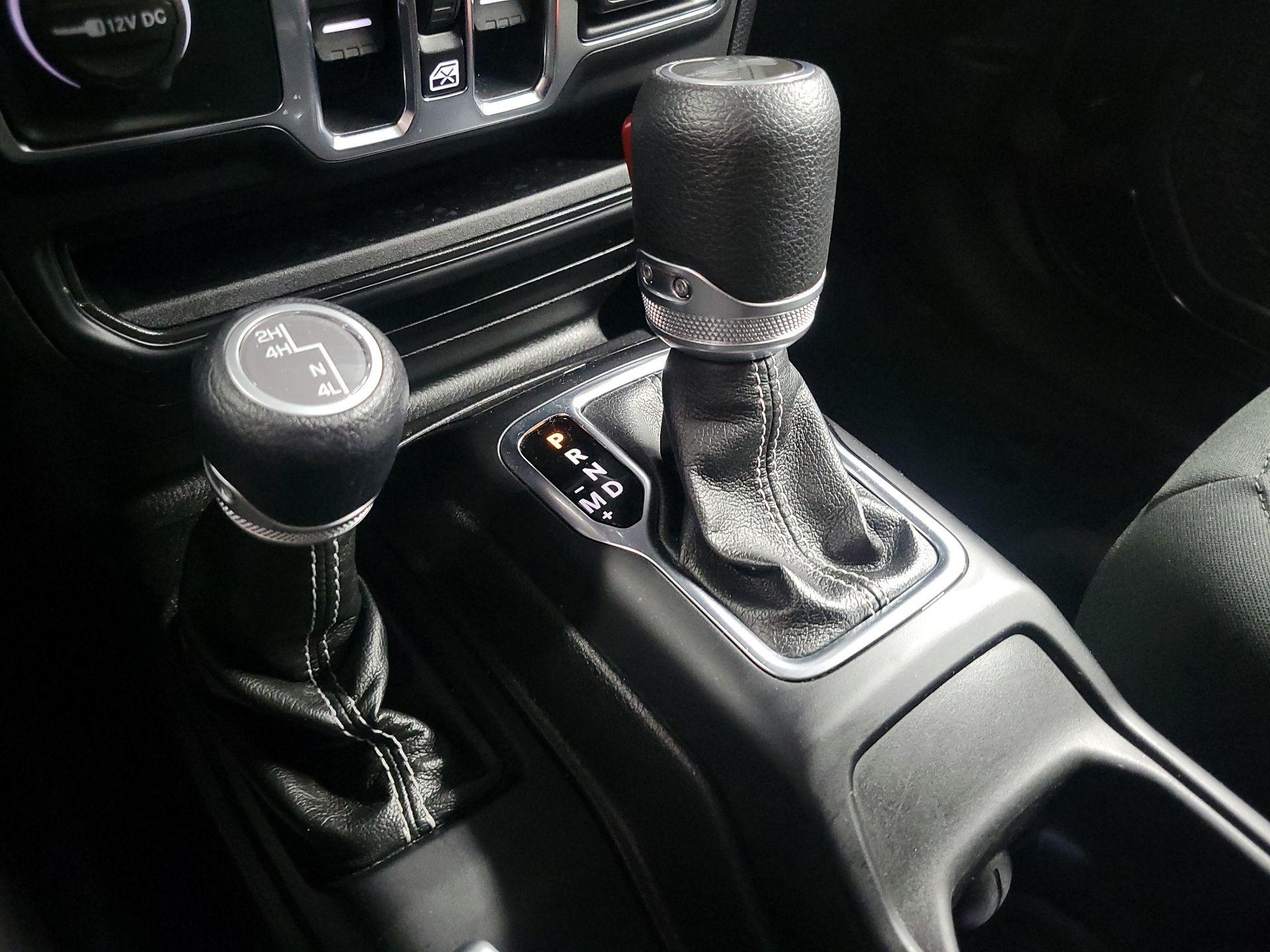 Thumbnail: 2021 Jeep Wrangler - 17