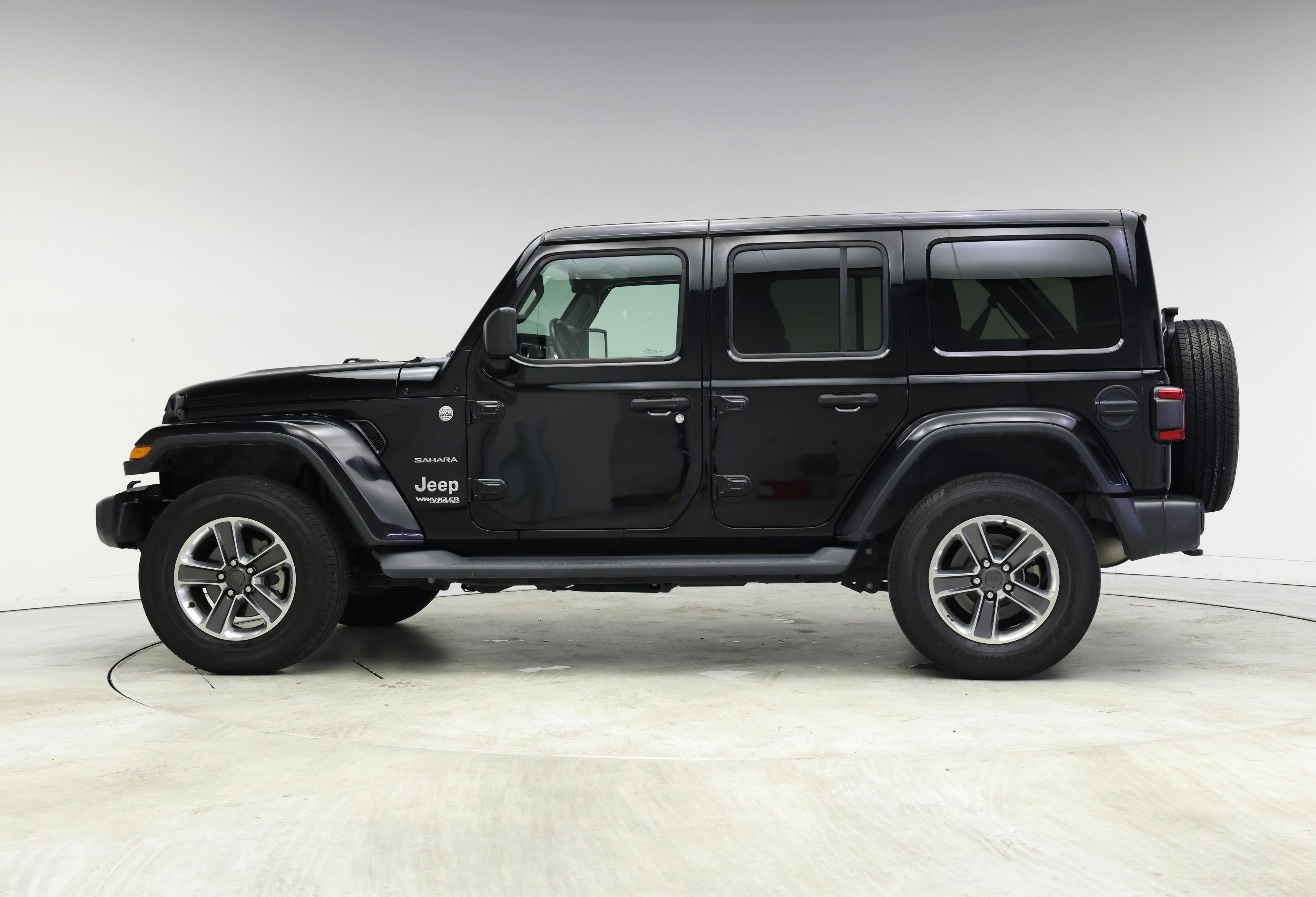 Thumbnail: 2021 Jeep Wrangler - 3