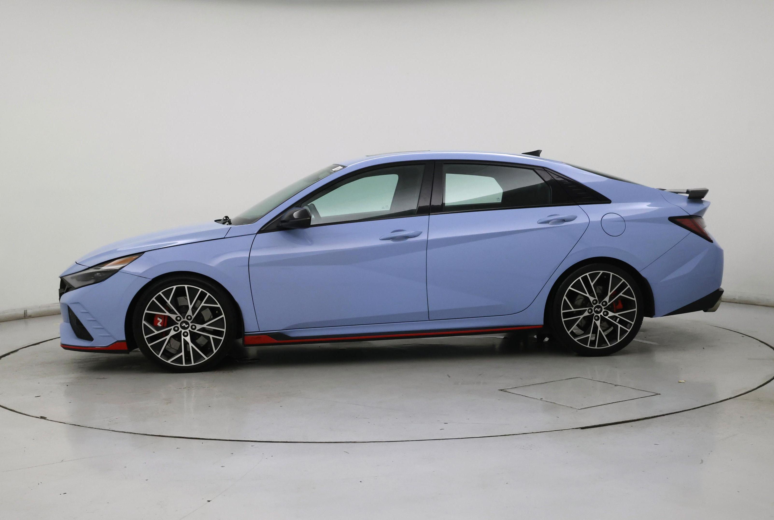 Thumbnail: 2022 Hyundai Elantra - 3