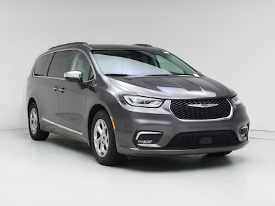 Gray 2023 Chrysler Pacifica Limited