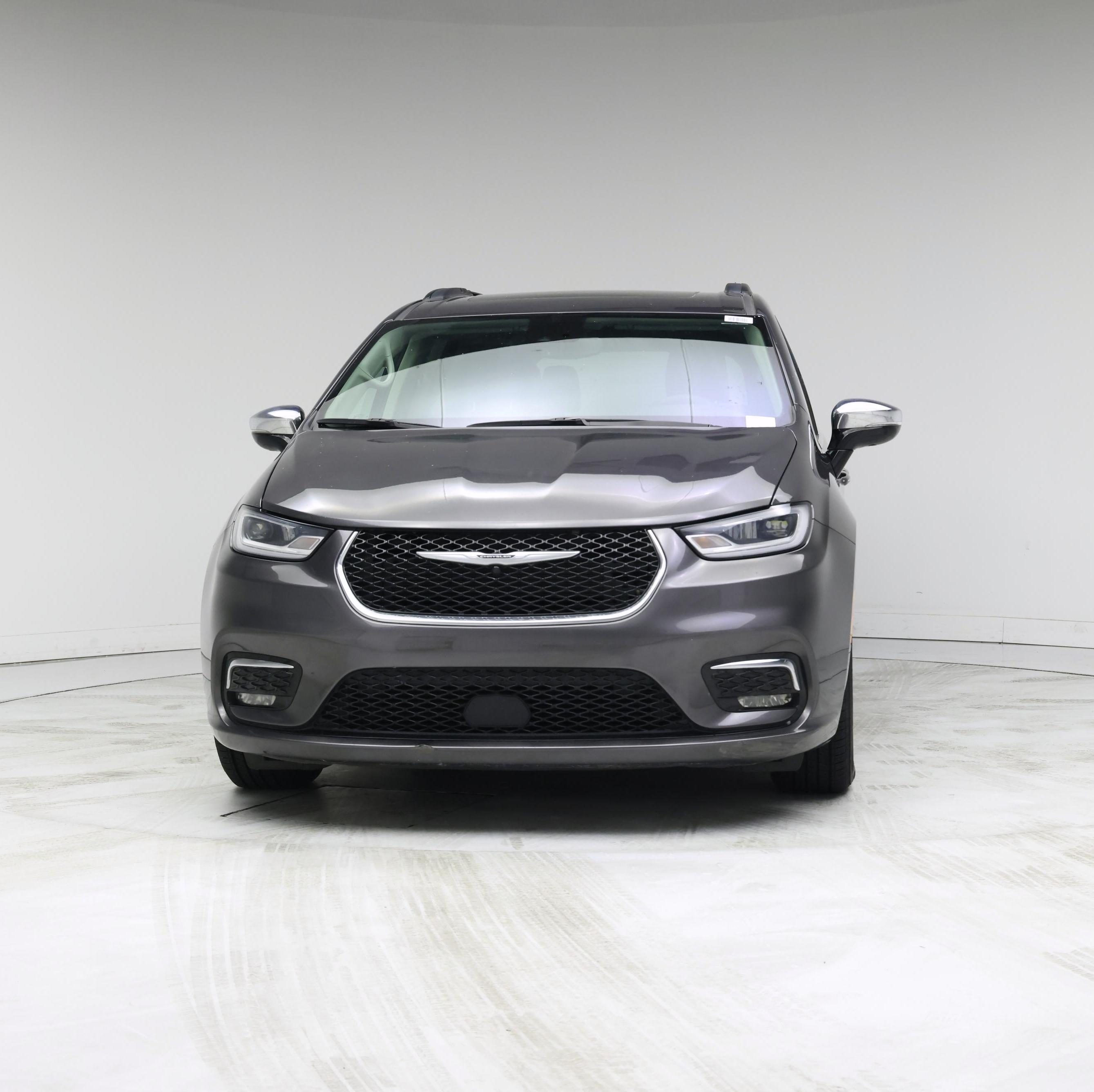 Thumbnail: 2023 Chrysler Pacifica - 5