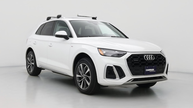 2023 Audi Q5 e Premium Plus Hero Image
