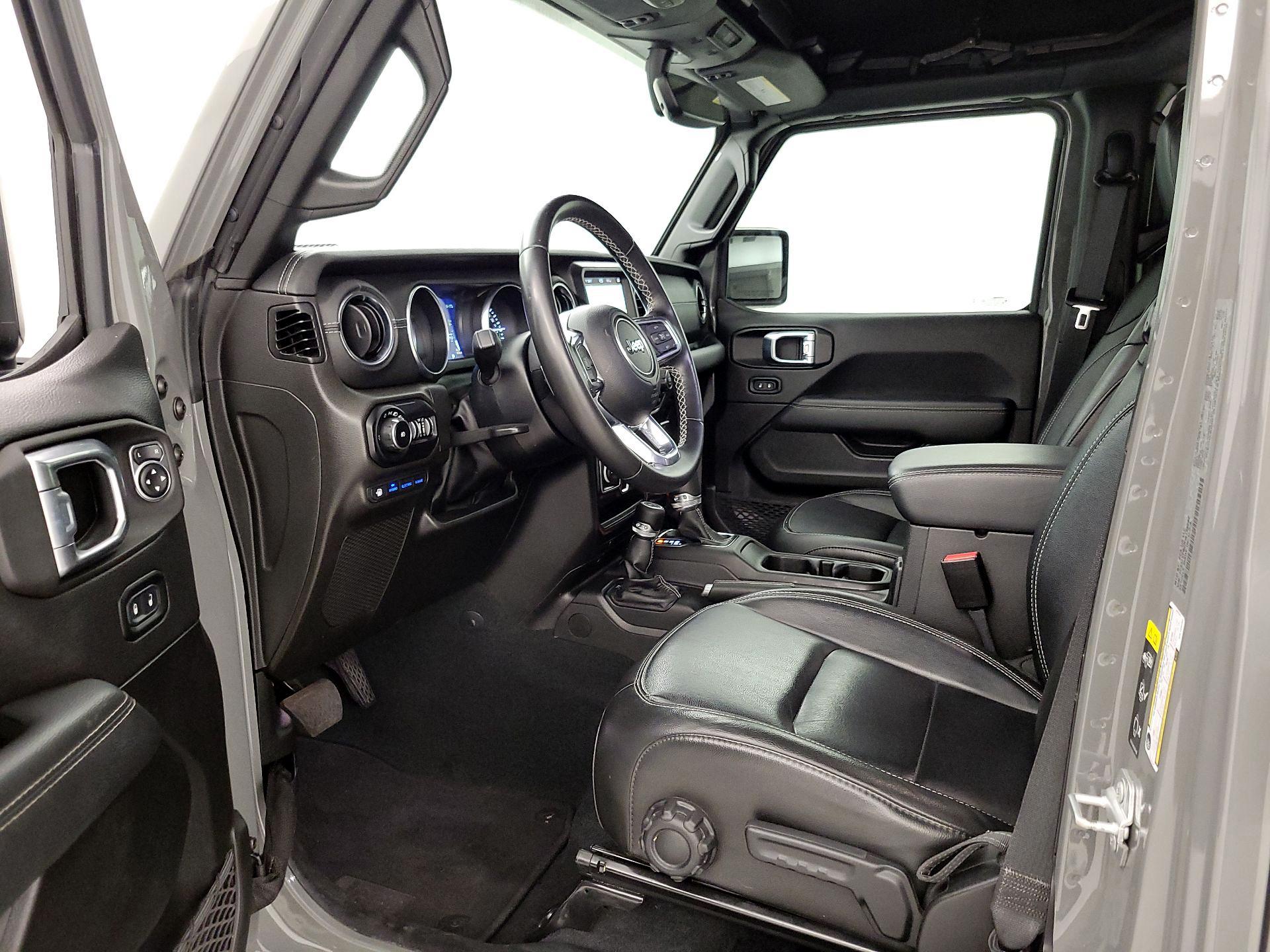 Thumbnail: 2022 Jeep Wrangler - 11