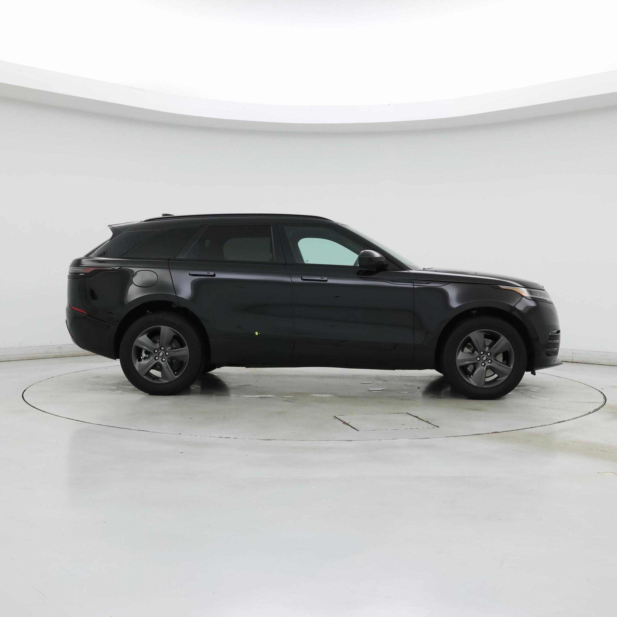 Thumbnail: 2025 Land Rover Range Rover Velar - 7