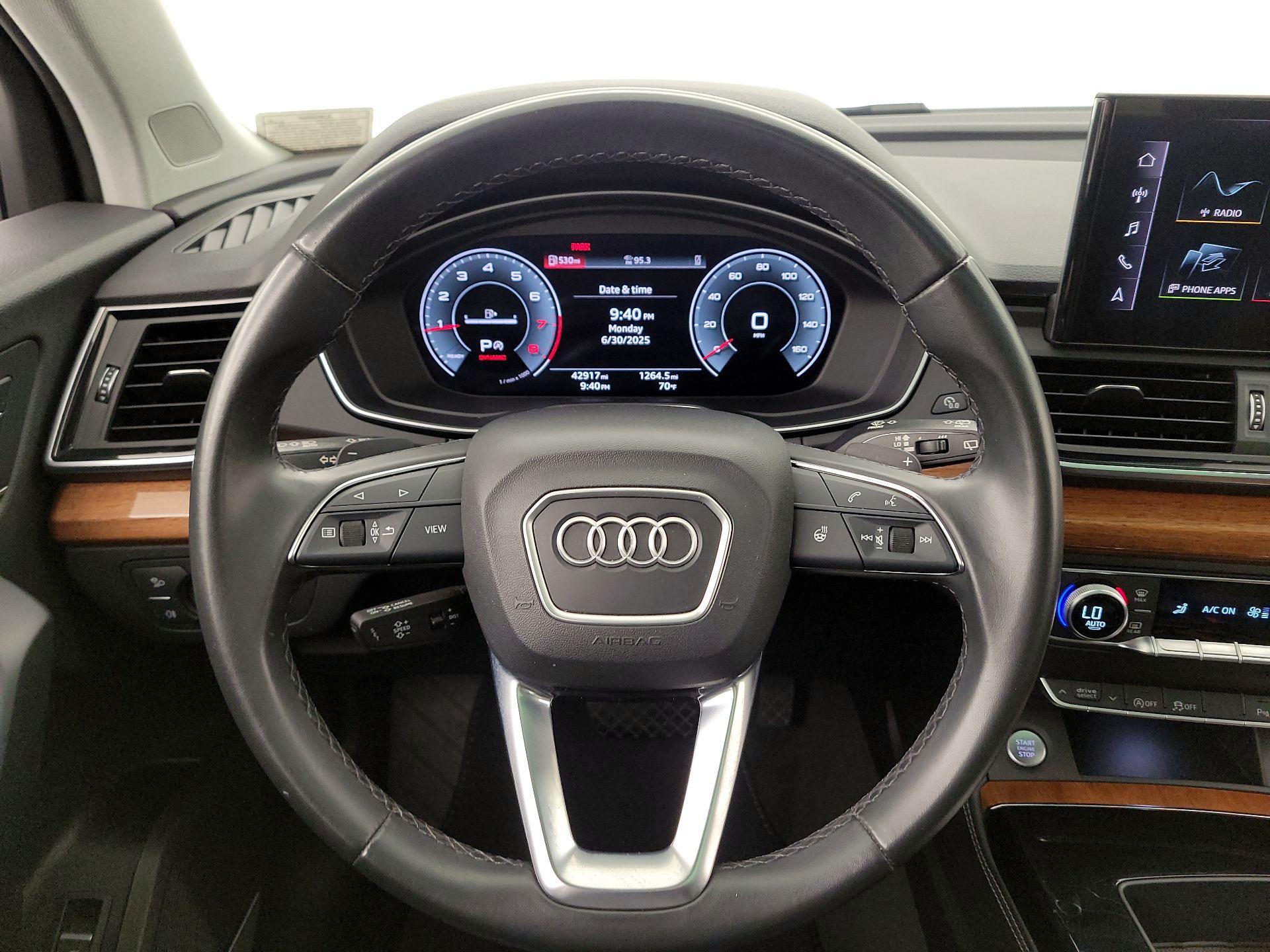 Thumbnail: 2023 Audi Q5 - 10