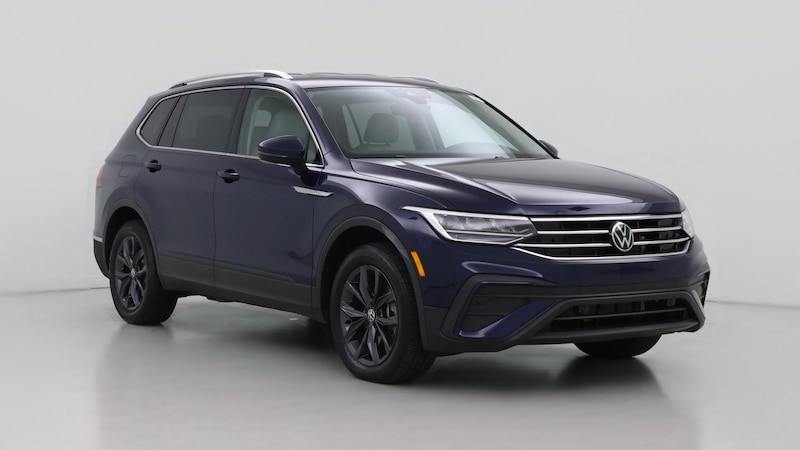2022 Volkswagen Tiguan SE Hero Image