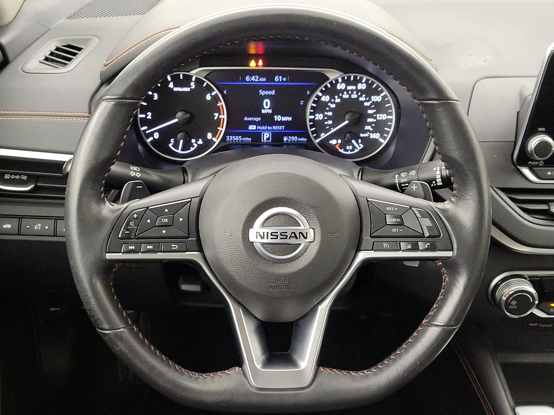 Thumbnail: 2022 Nissan Altima - 10