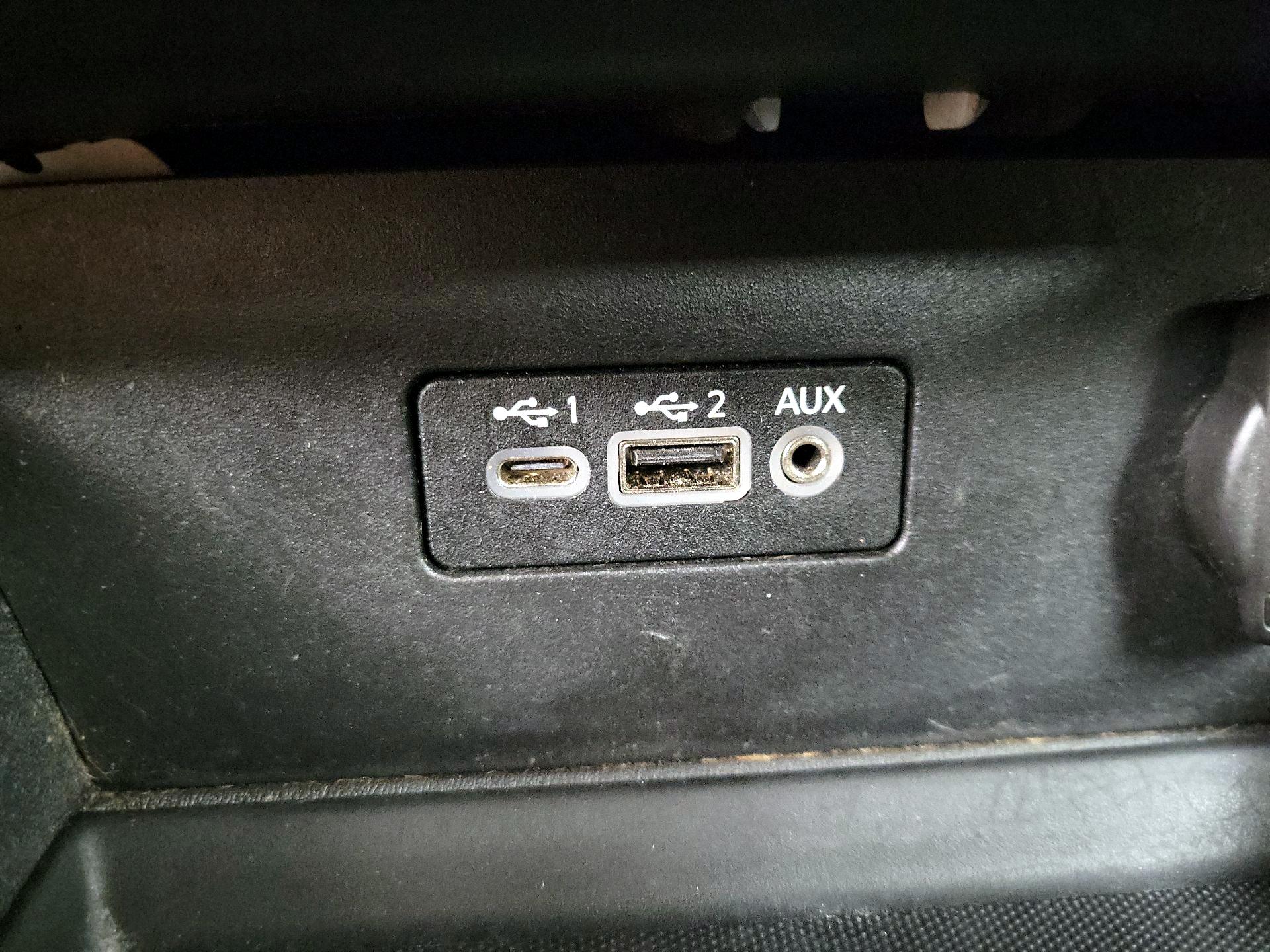 Thumbnail: 2022 Nissan Altima - 18