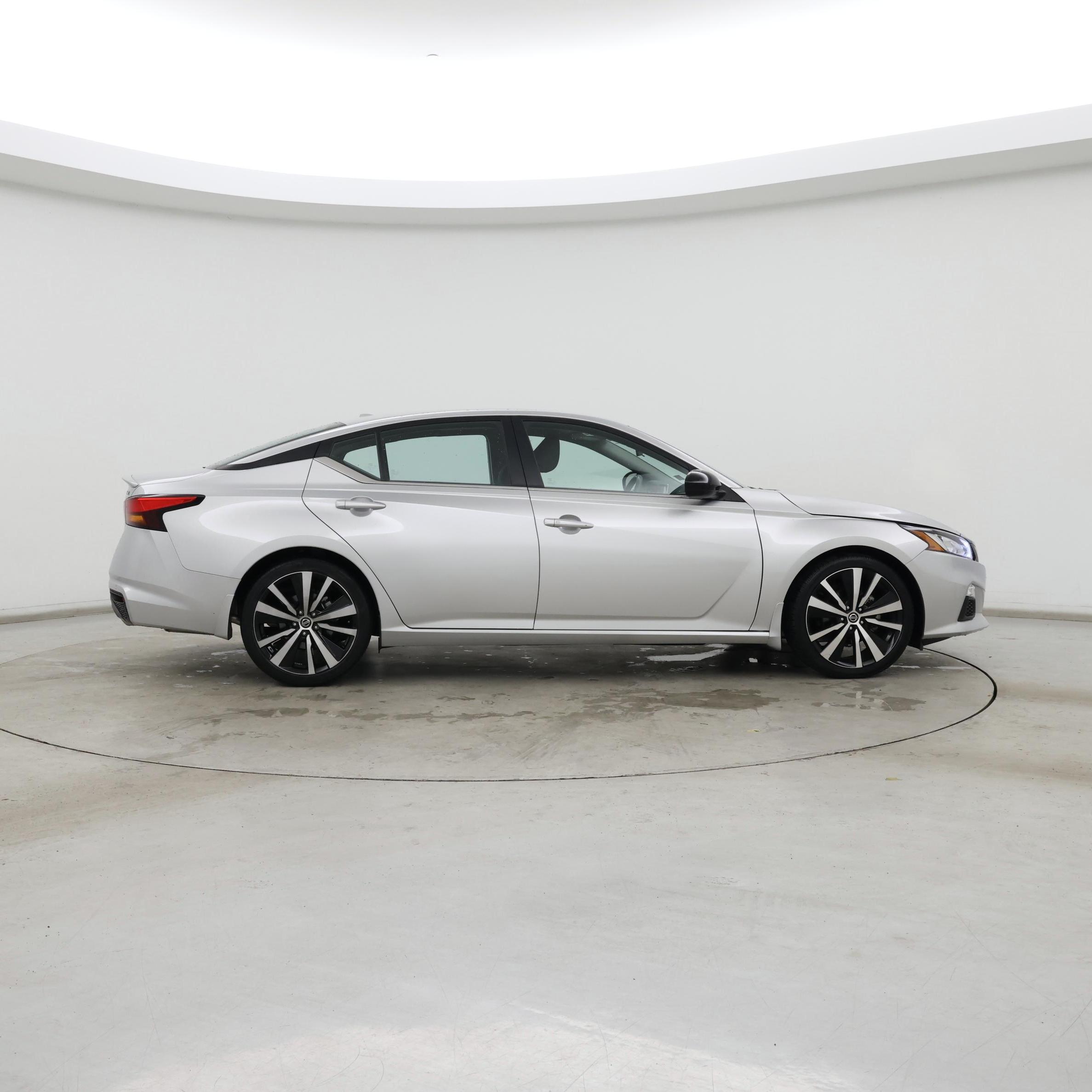 Thumbnail: 2022 Nissan Altima - 7