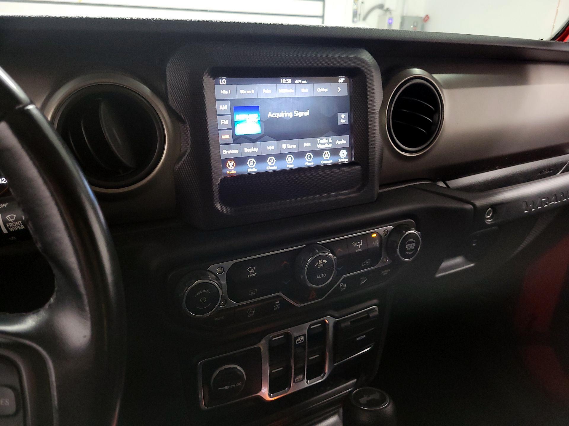 Thumbnail: 2020 Jeep Wrangler - 15