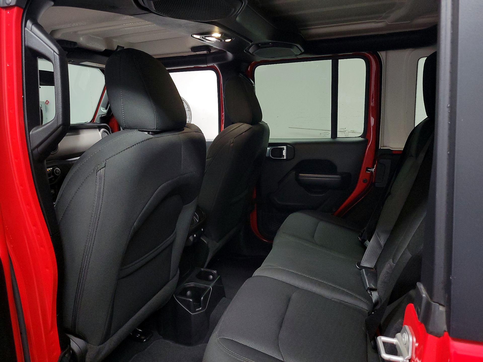Thumbnail: 2020 Jeep Wrangler - 18