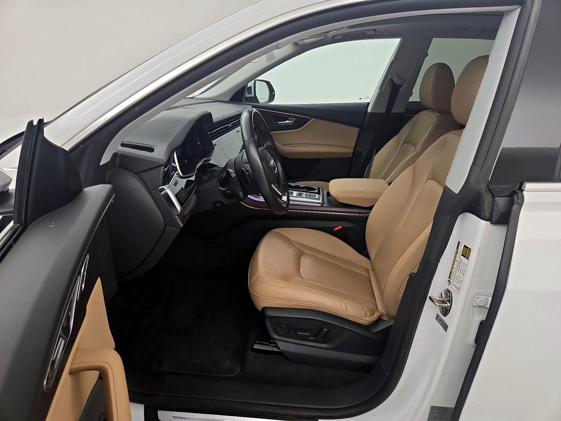Thumbnail: 2019 Audi Q8 - 11