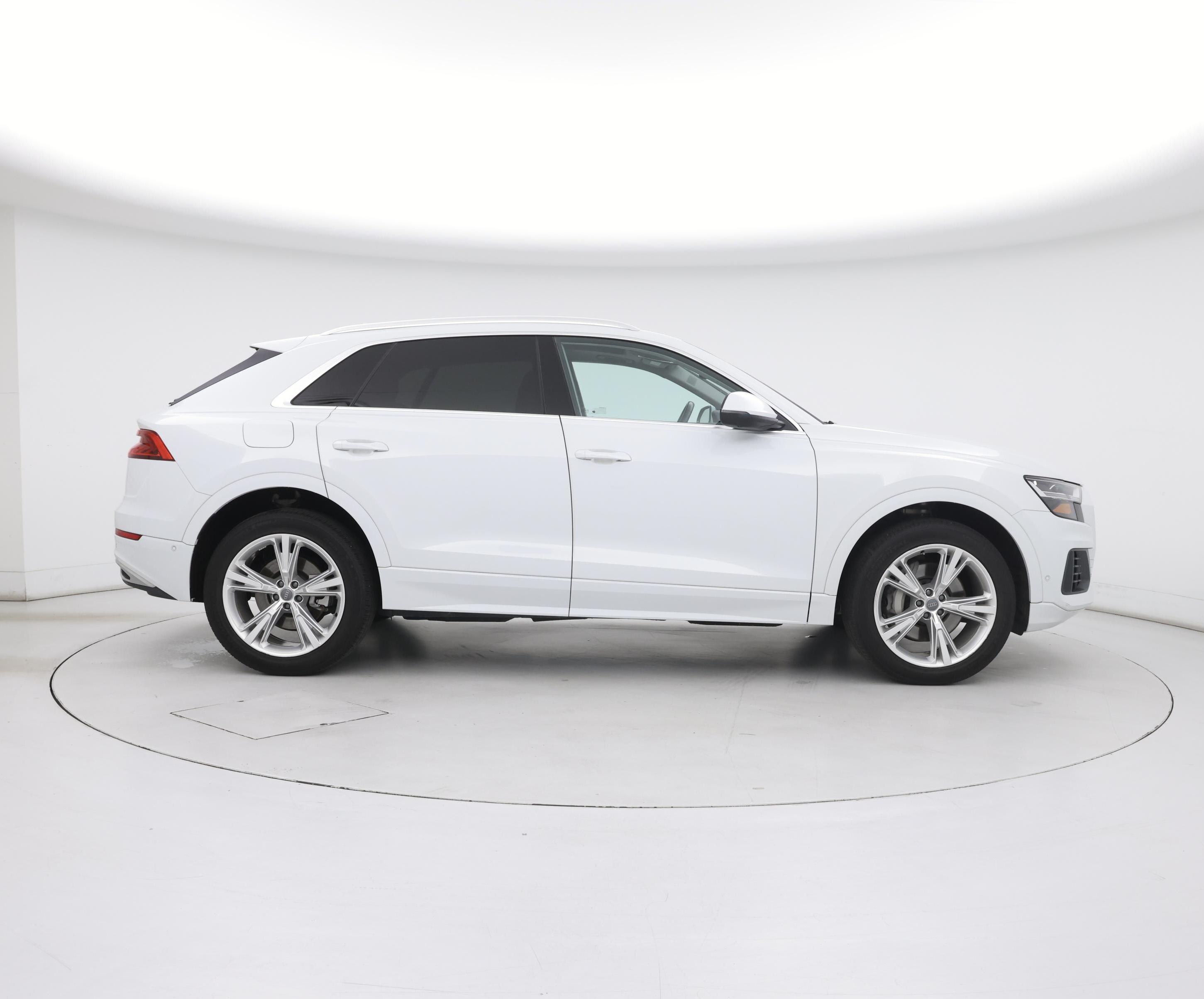 Thumbnail: 2019 Audi Q8 - 7