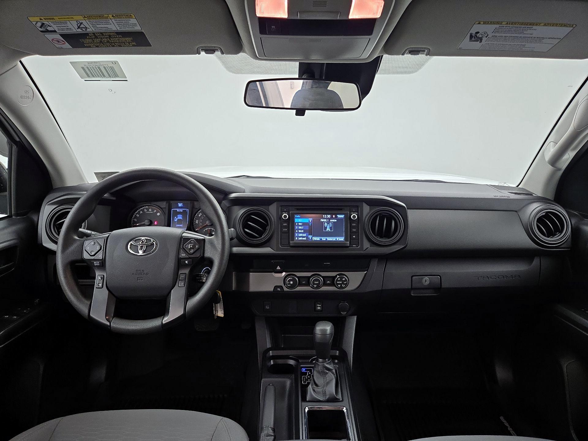 Thumbnail: 2019 Toyota Tacoma - 9