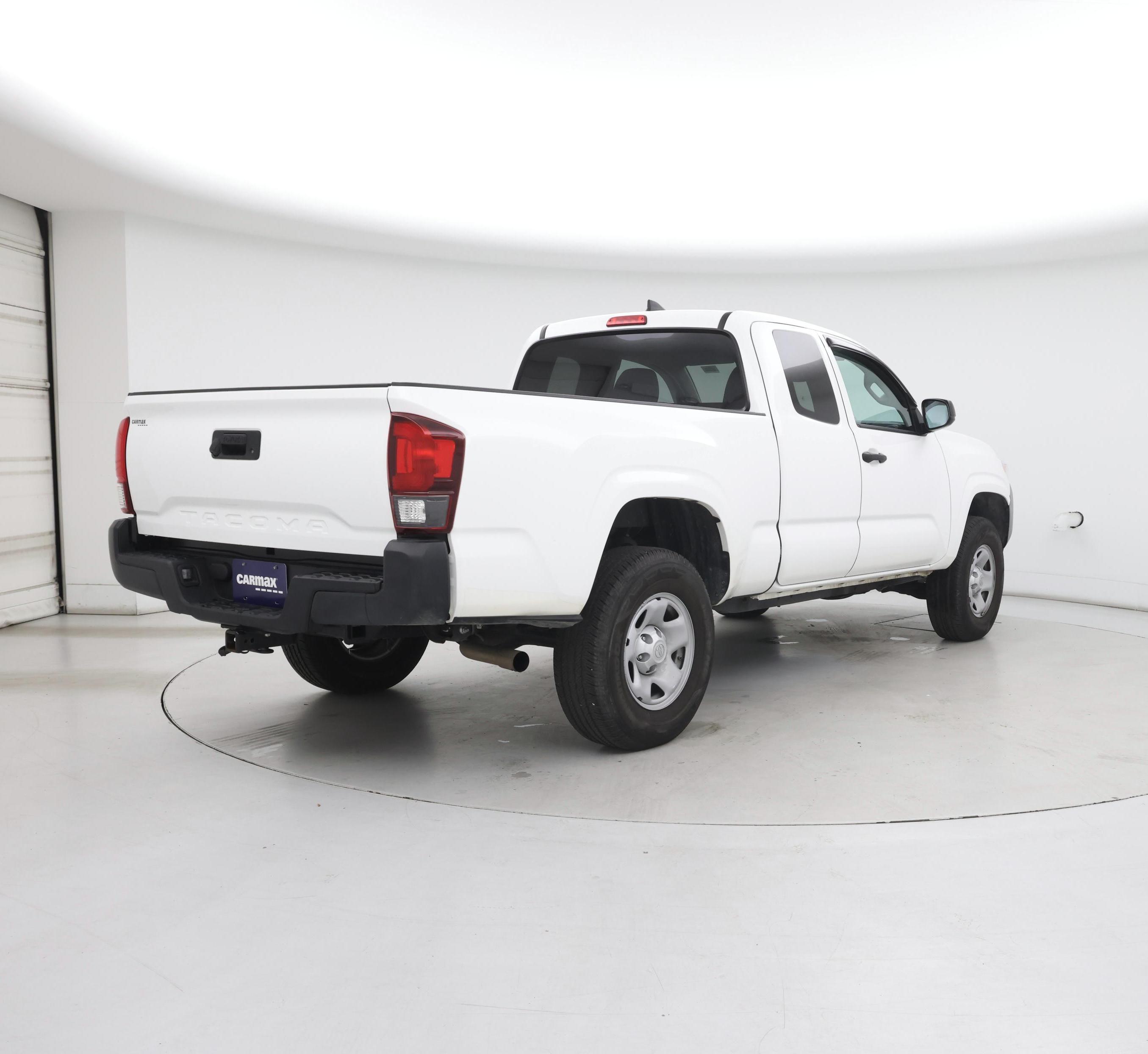 Thumbnail: 2019 Toyota Tacoma - 8