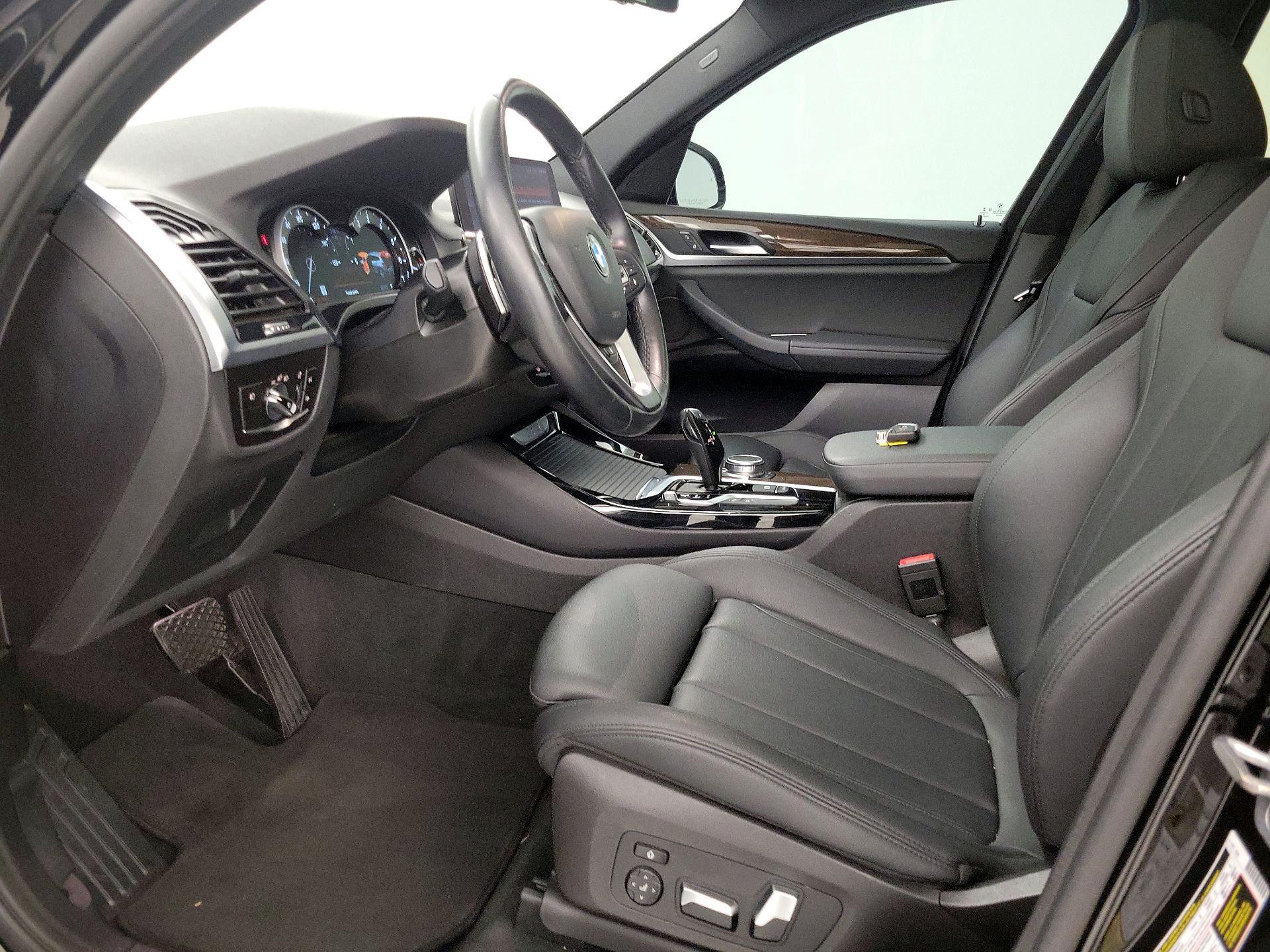 Thumbnail: 2019 BMW X3 - 11