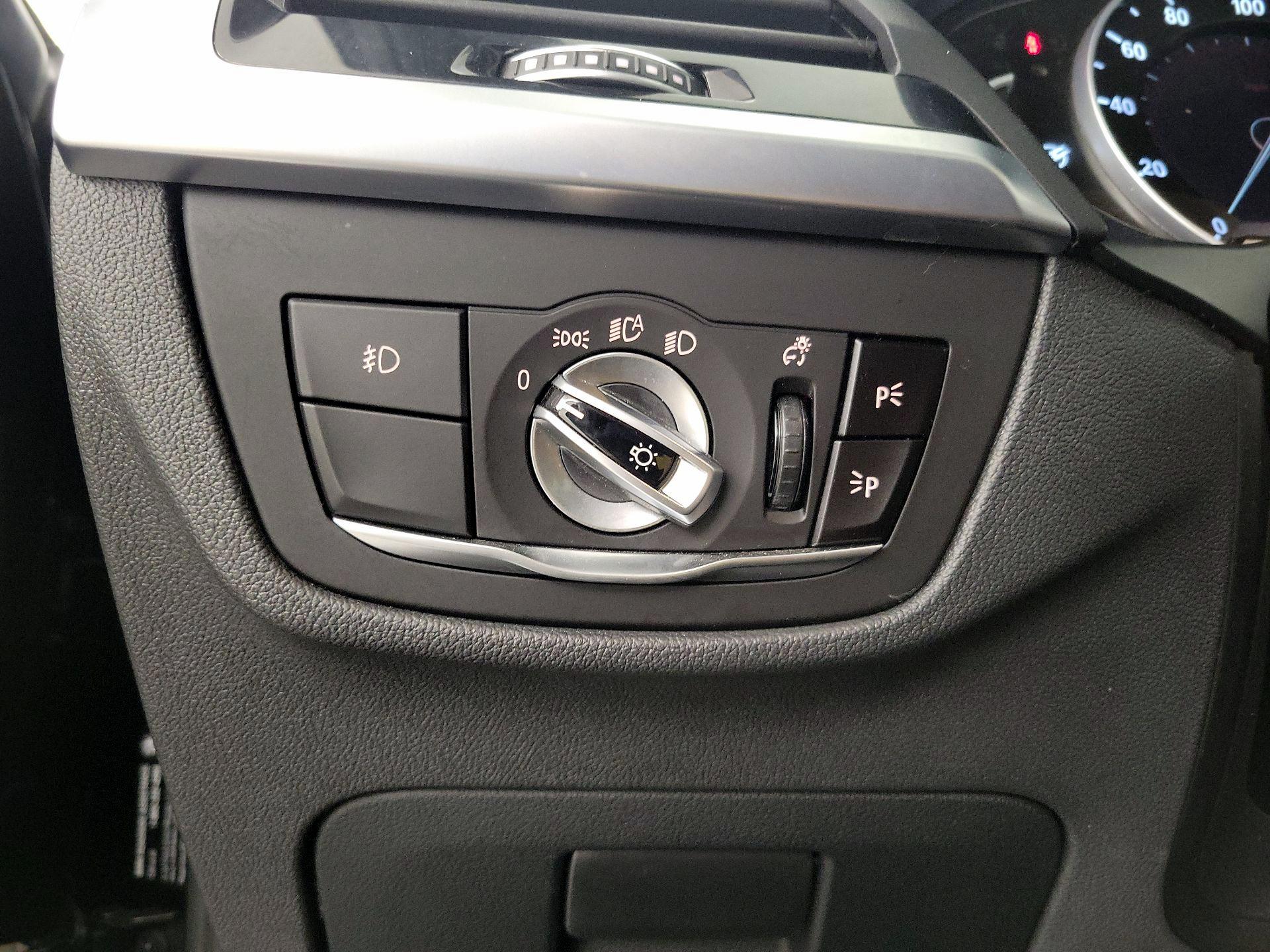 Thumbnail: 2019 BMW X3 - 13