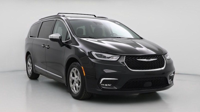 2023 Chrysler Pacifica Limited Hero Image