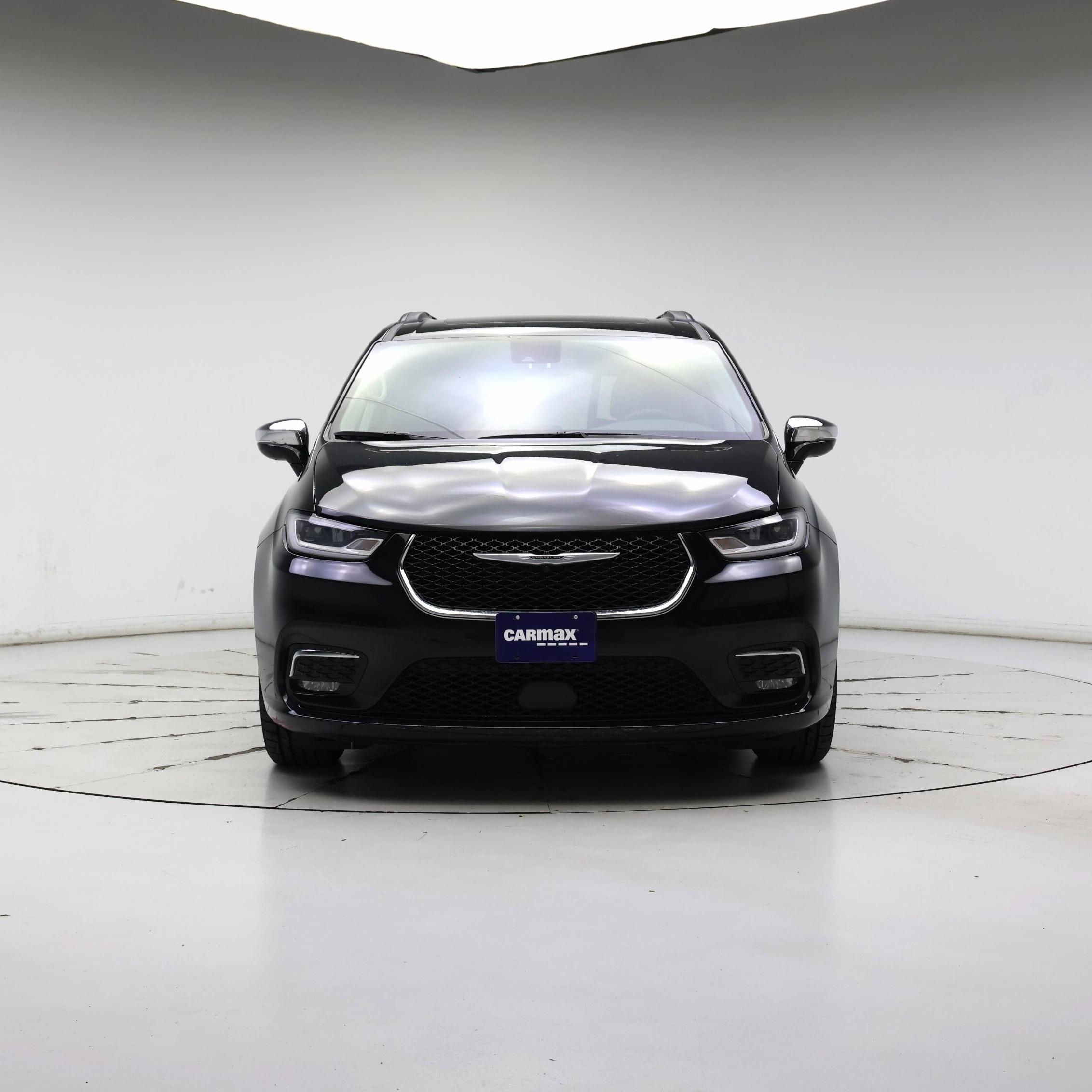 Thumbnail: 2023 Chrysler Pacifica - 5