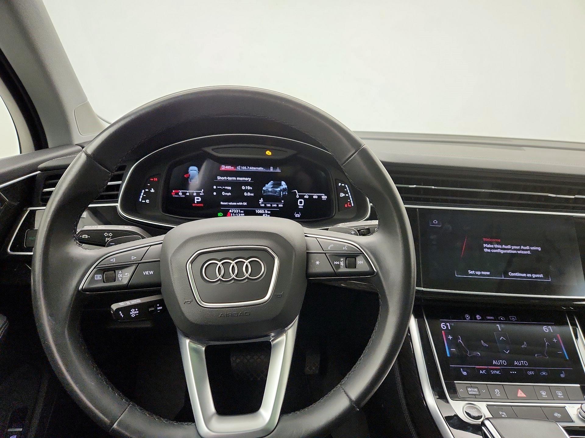 Thumbnail: 2023 Audi Q7 - 10
