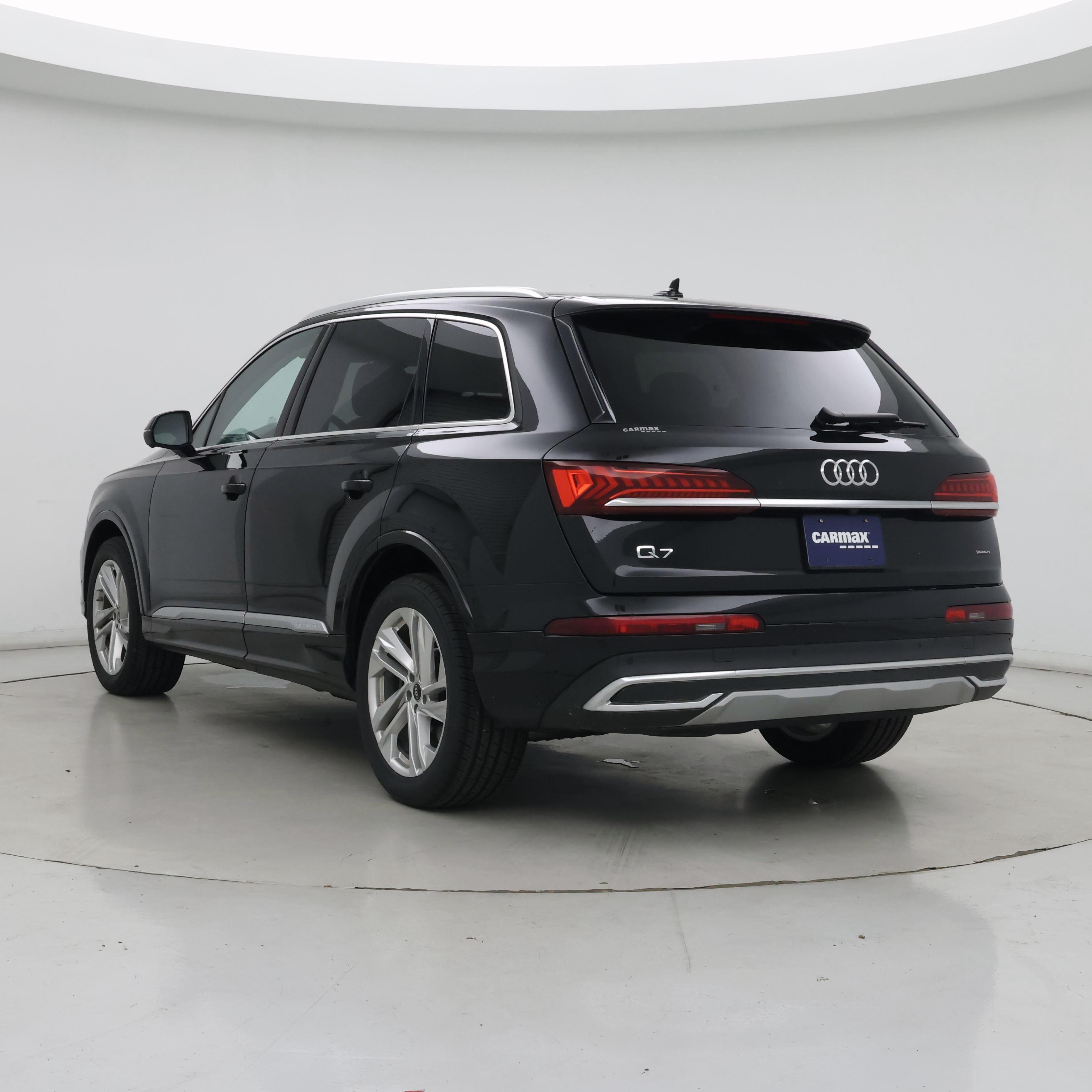 Thumbnail: 2023 Audi Q7 - 2