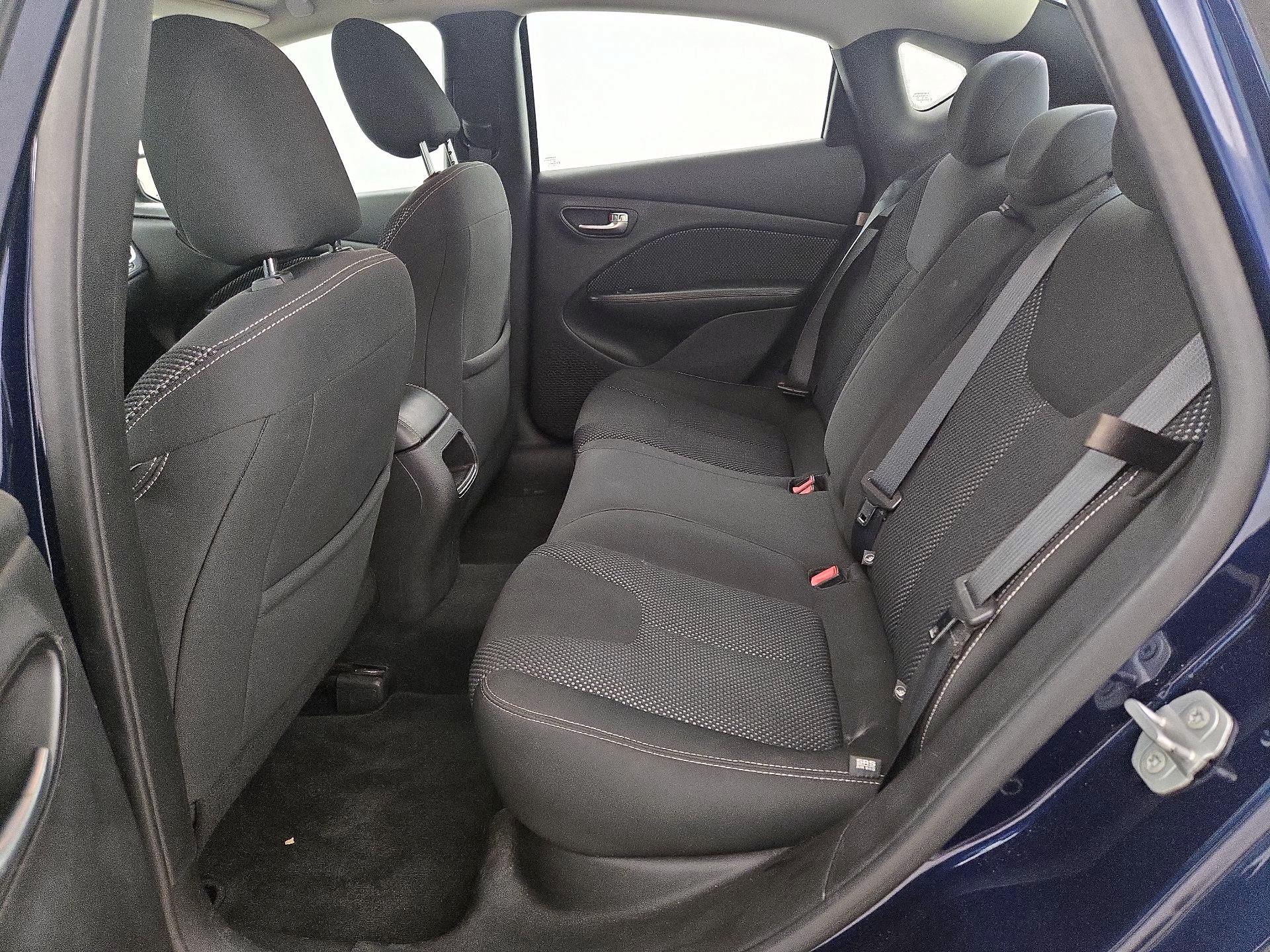 Thumbnail: 2016 Dodge Dart - 18