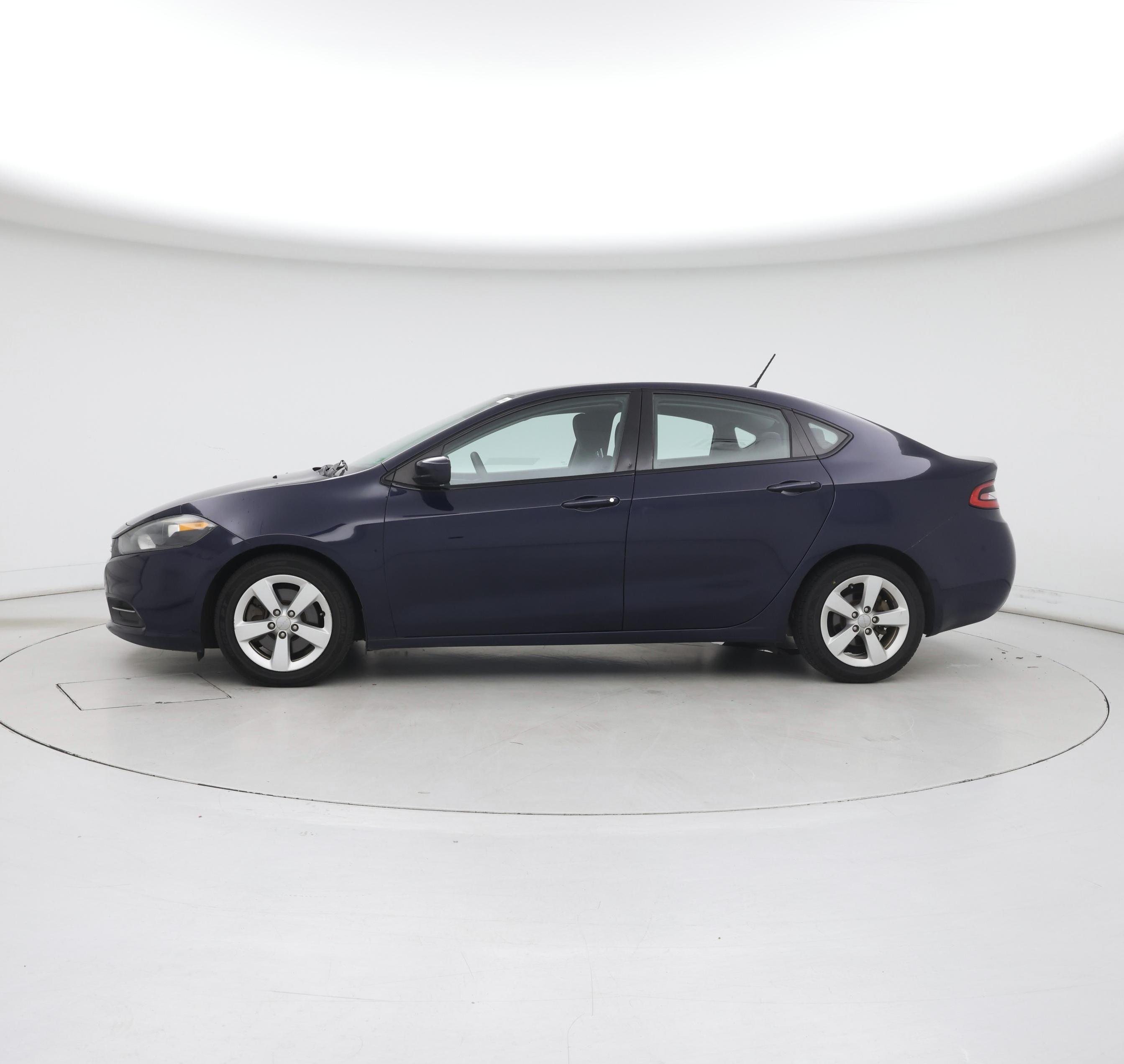 Thumbnail: 2016 Dodge Dart - 3