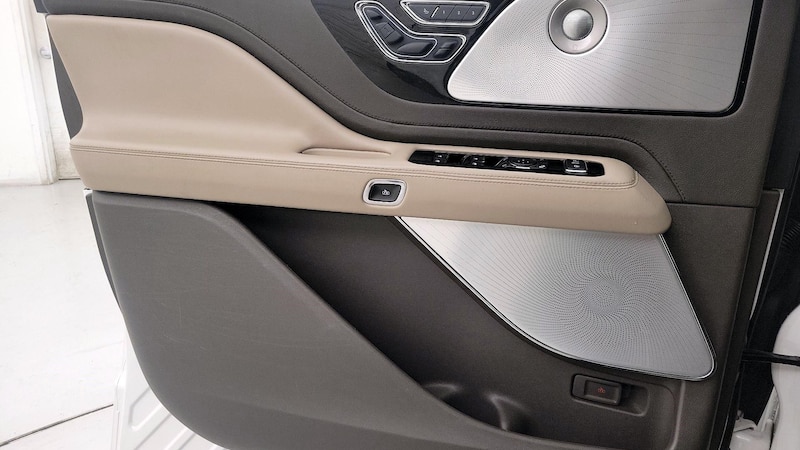 2020 Lincoln Aviator Reserve 12