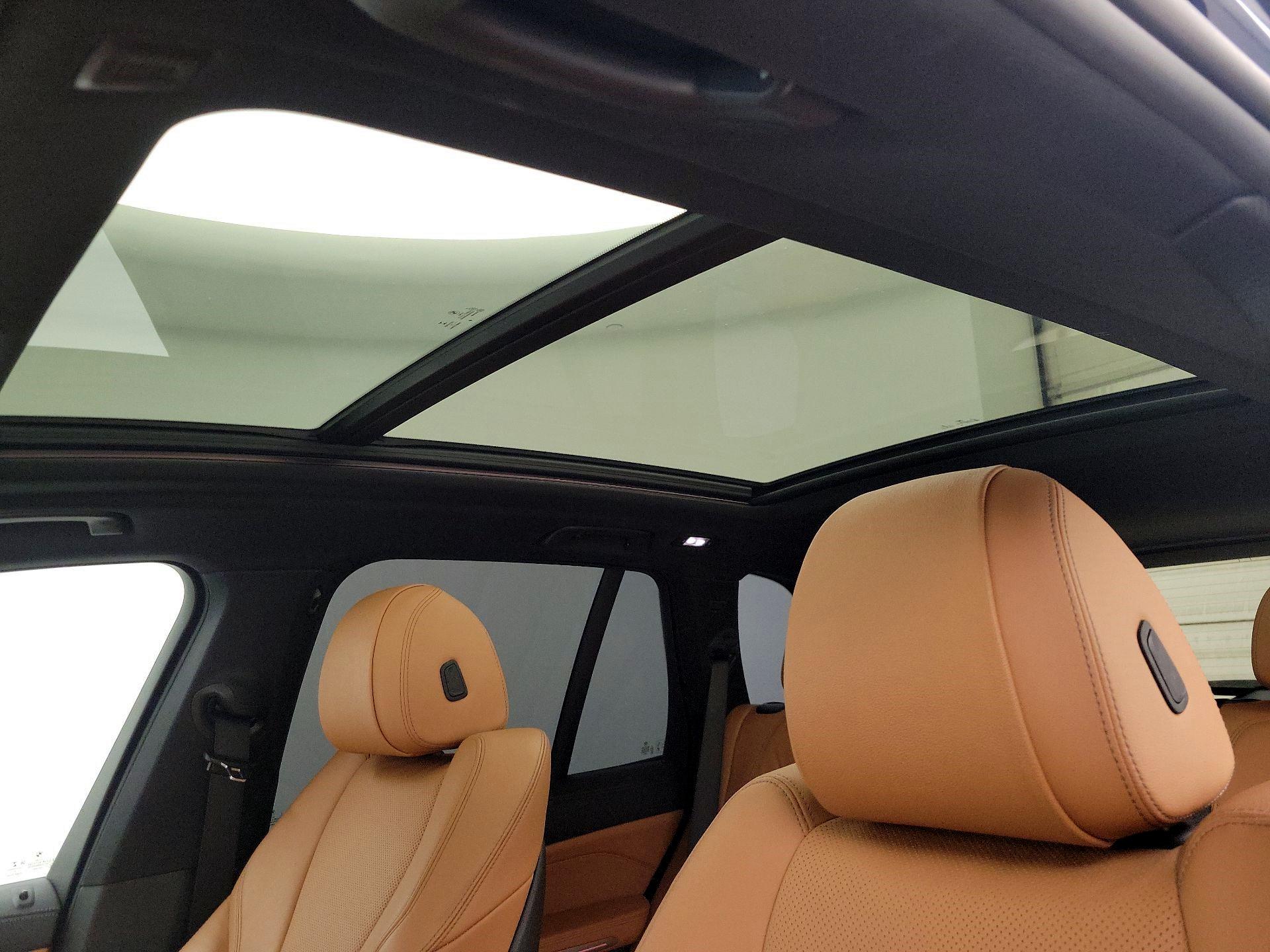 Thumbnail: 2021 BMW X5 - 20