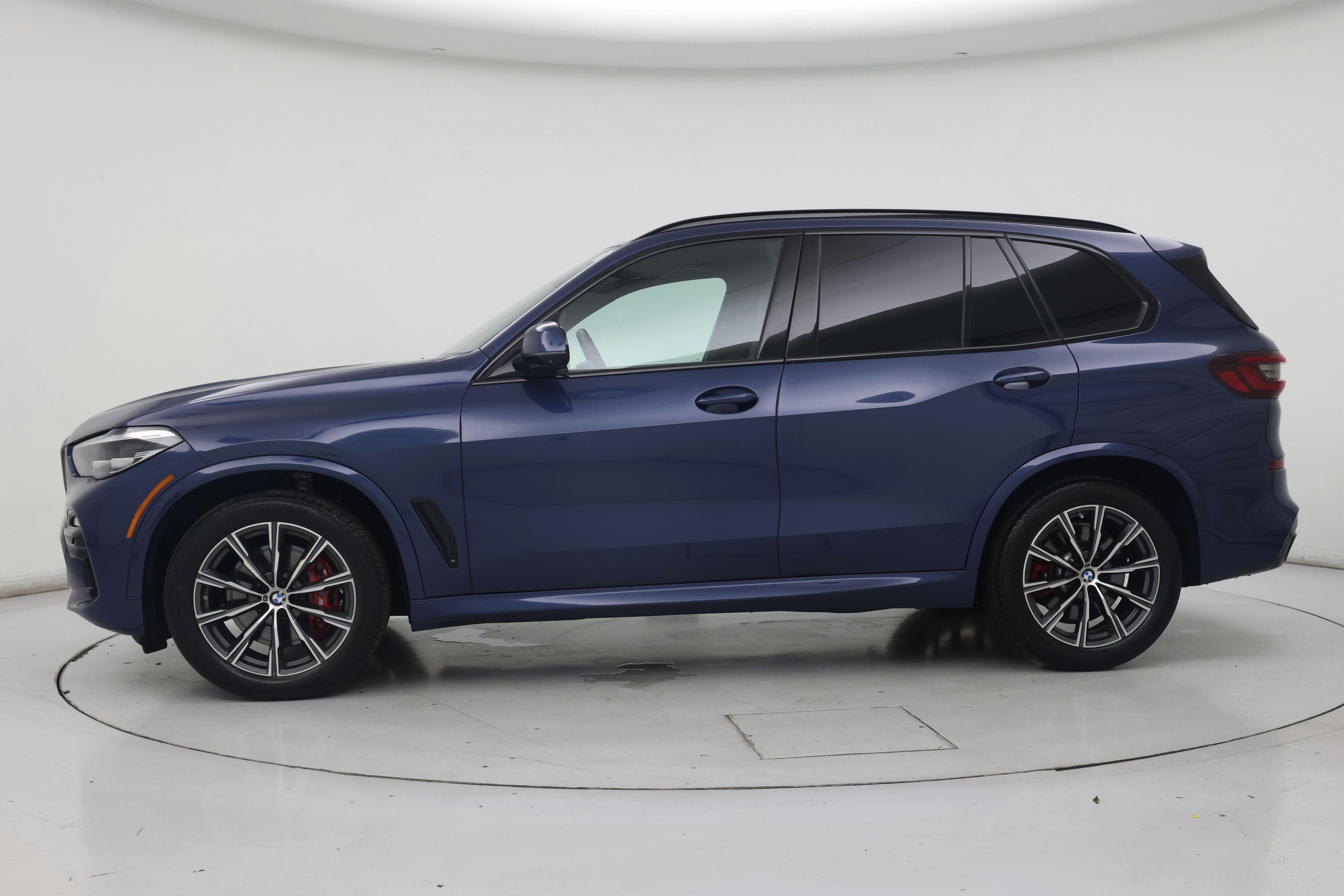 Thumbnail: 2021 BMW X5 - 3