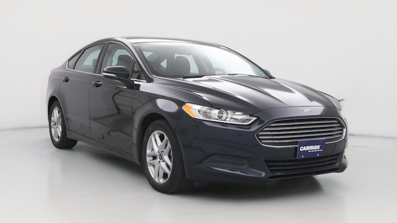 2014 Ford Fusion SE Hero Image