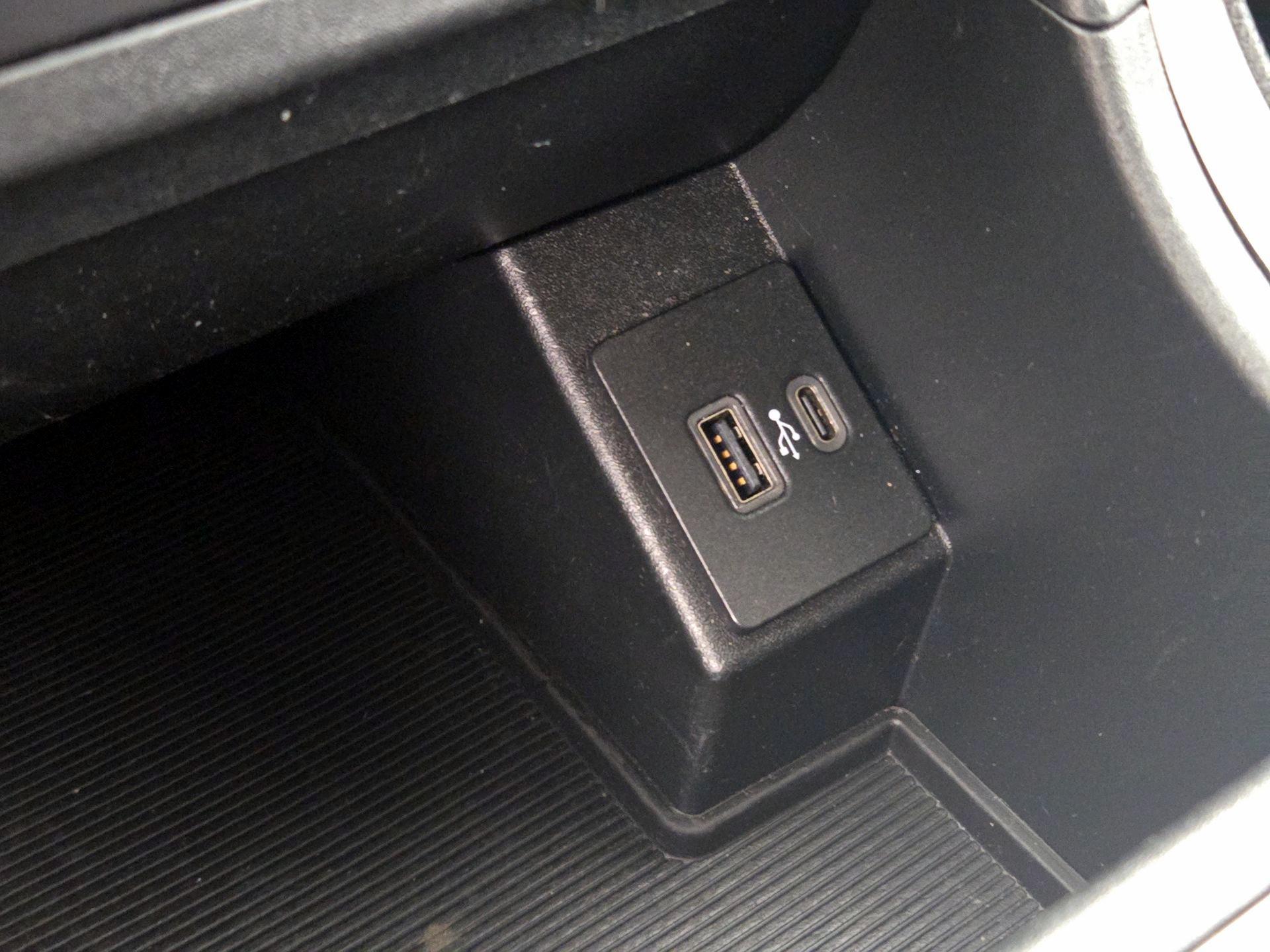 Thumbnail: 2024 Ford Edge - 19