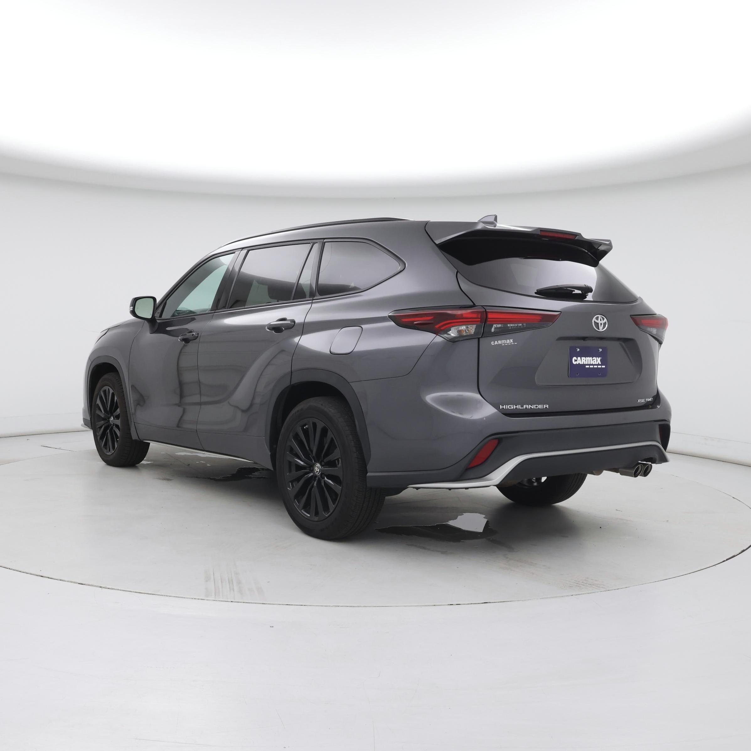 Thumbnail: 2024 Toyota Highlander - 2