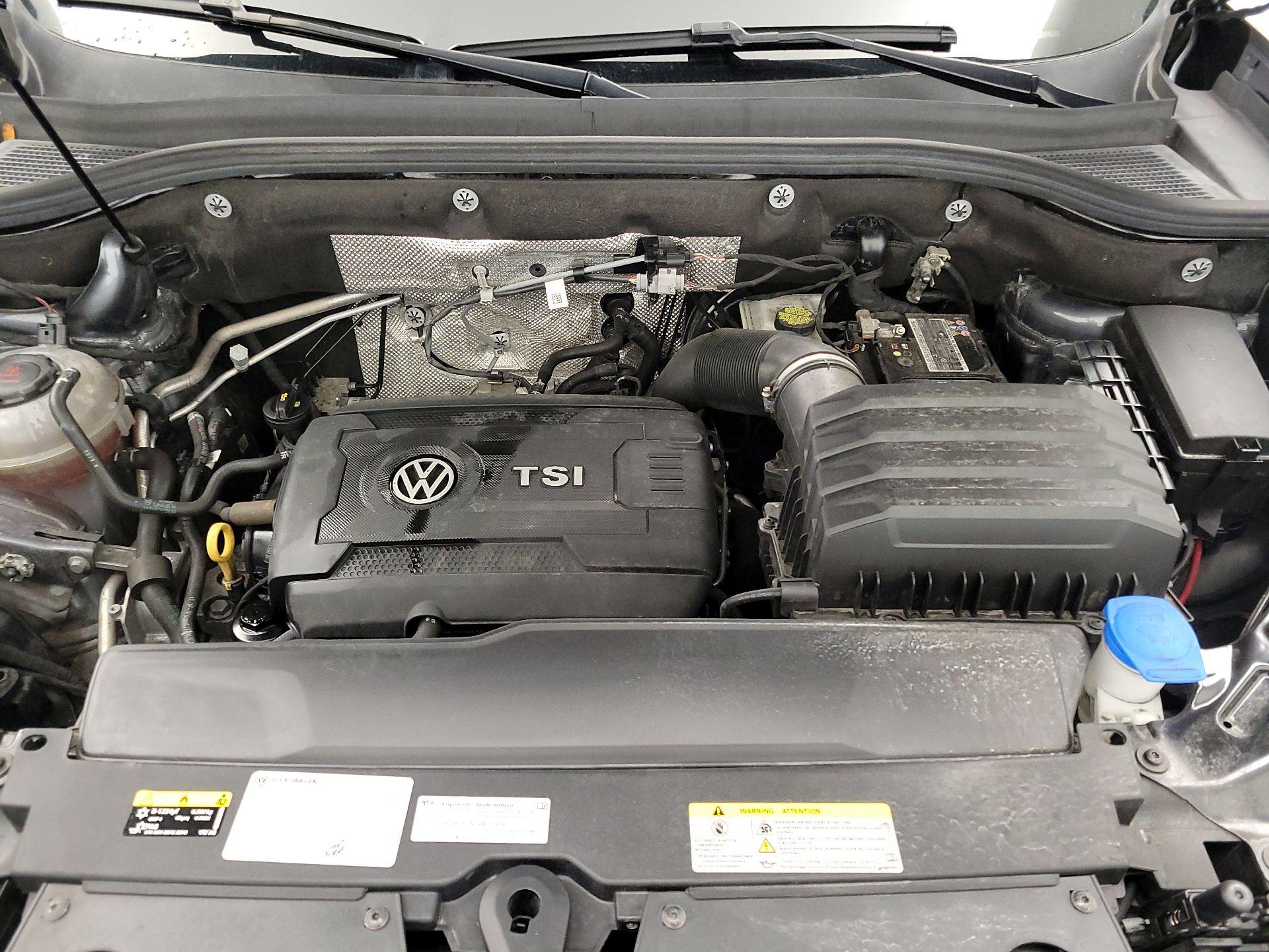 Thumbnail: 2022 Volkswagen Atlas - 17