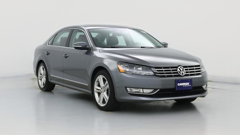 2014 Volkswagen Passat SEL Hero Image