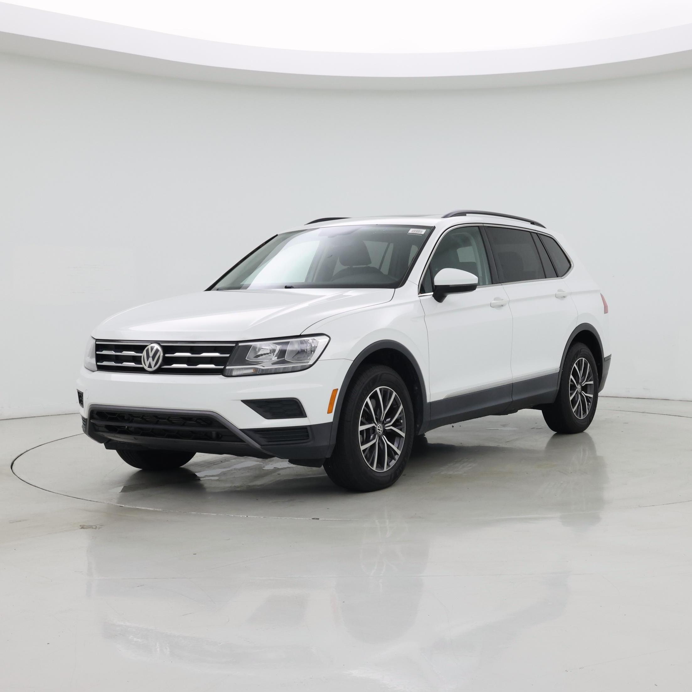 Thumbnail: 2021 Volkswagen Tiguan - 4